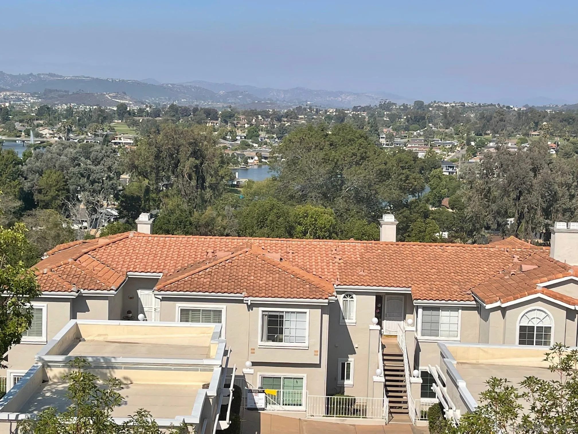 Photo #2: 250035568 Listing 