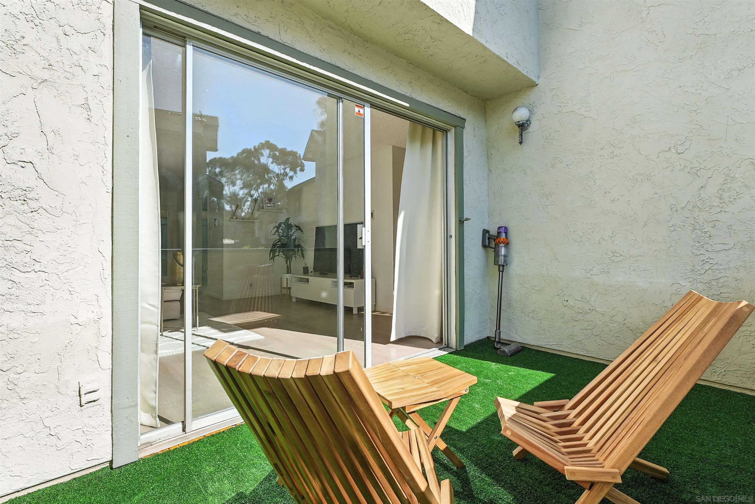 Photo #4: 250035584 Listing 