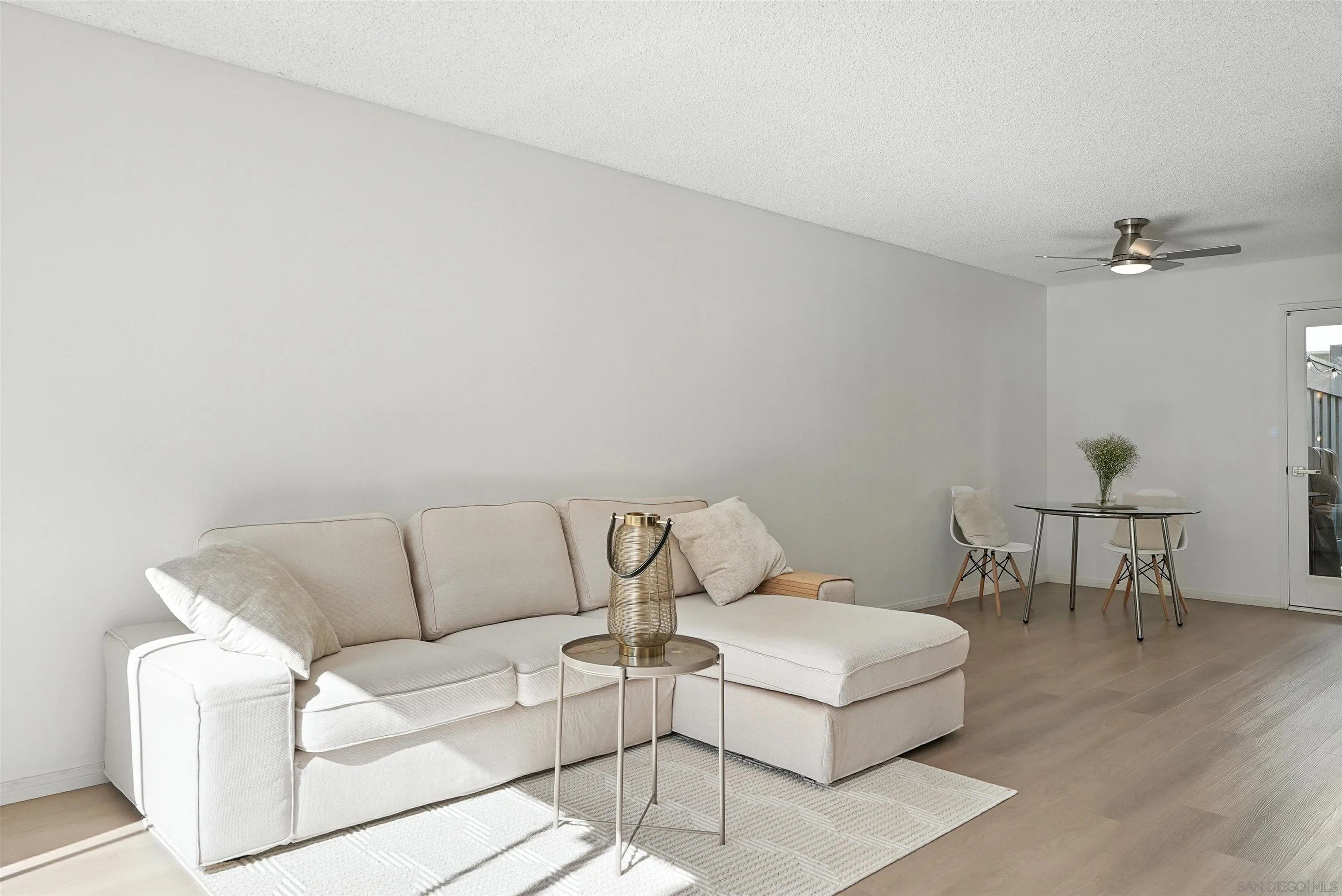 Photo #3: 250035584 Listing 