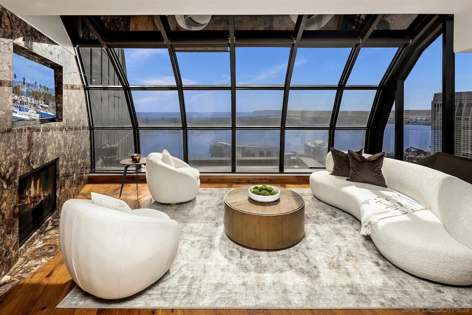 https://cdn.realtyfeed.com/cdn/127/250035587/2543479b5aa29f12299e5849901c3b74.webp