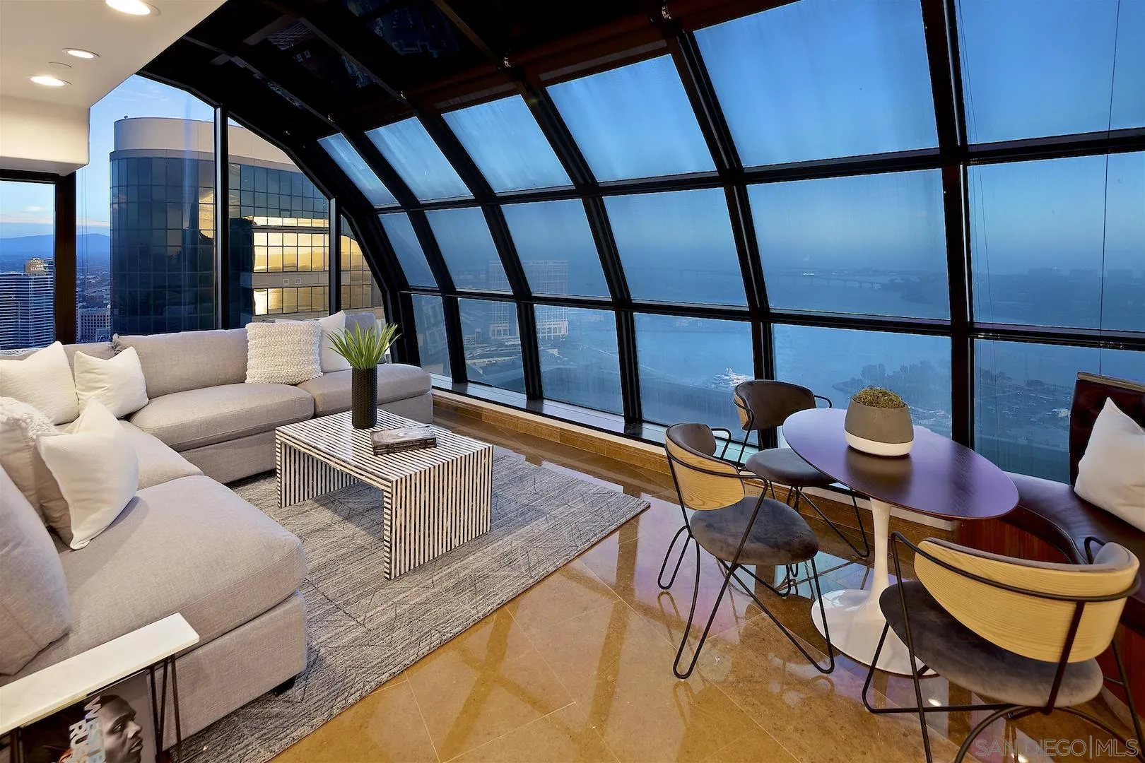https://cdn.realtyfeed.com/cdn/127/250035587/58e7e7691aac1b149d3f15398499142a.webp