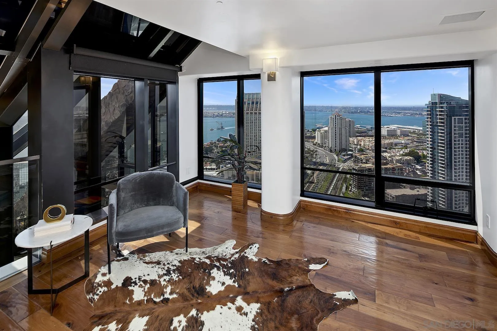 https://cdn.realtyfeed.com/cdn/127/250035587/5ff972838fc584813c98c5dc42e95c72.webp