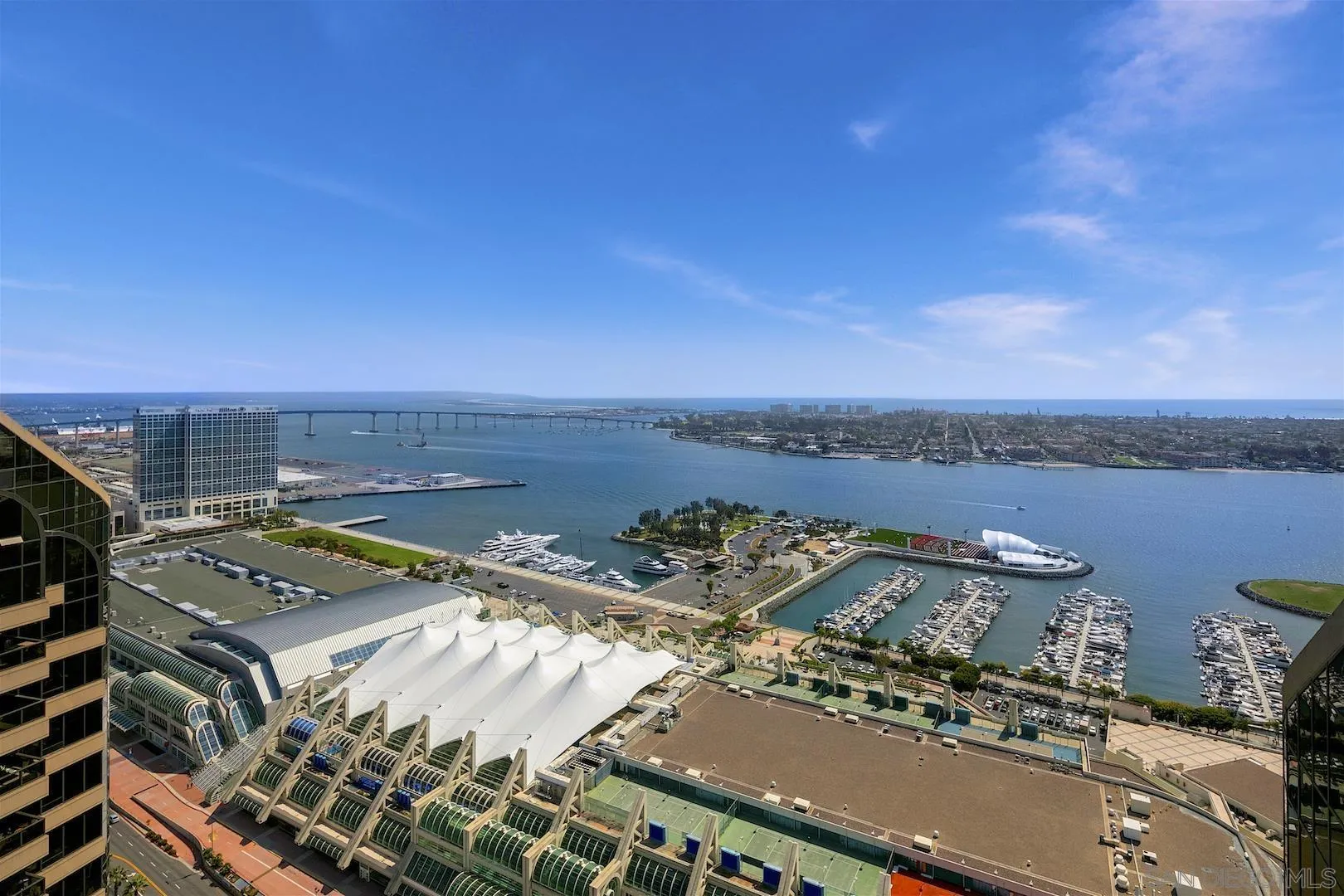 https://cdn.realtyfeed.com/cdn/127/250035587/6b52b70d2ce6b20e517df693c66c1132.webp