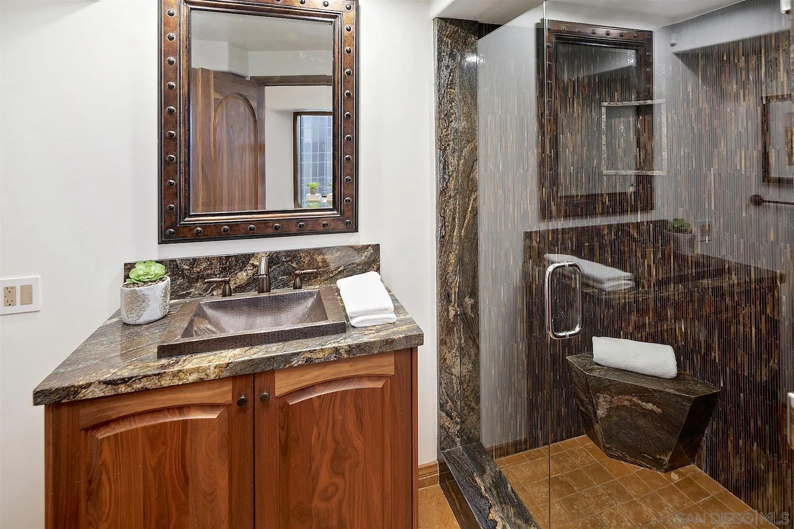 Photo #52: 250035587 Listing: Photo #52