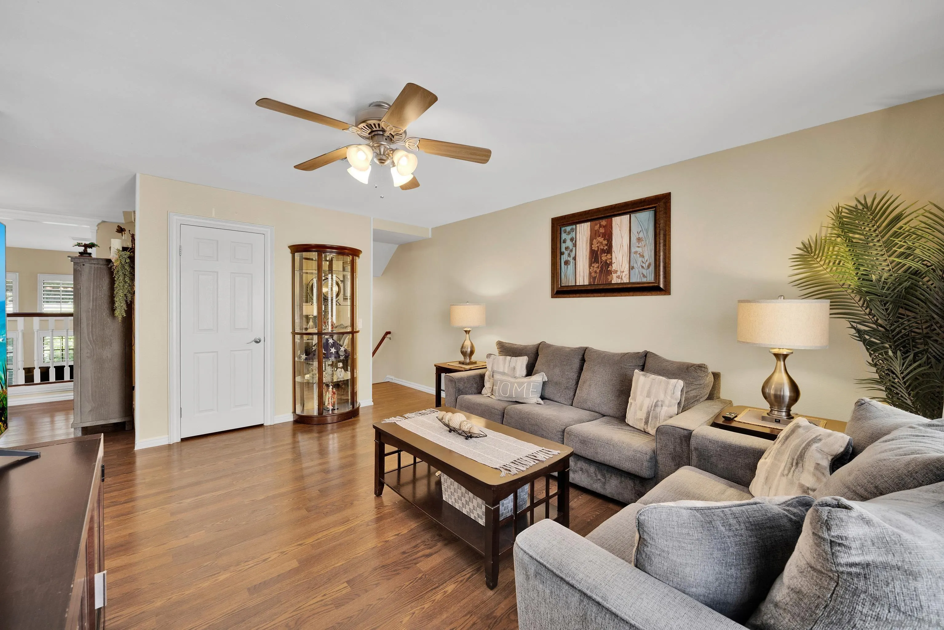 Photo #5: 250035597 Listing 