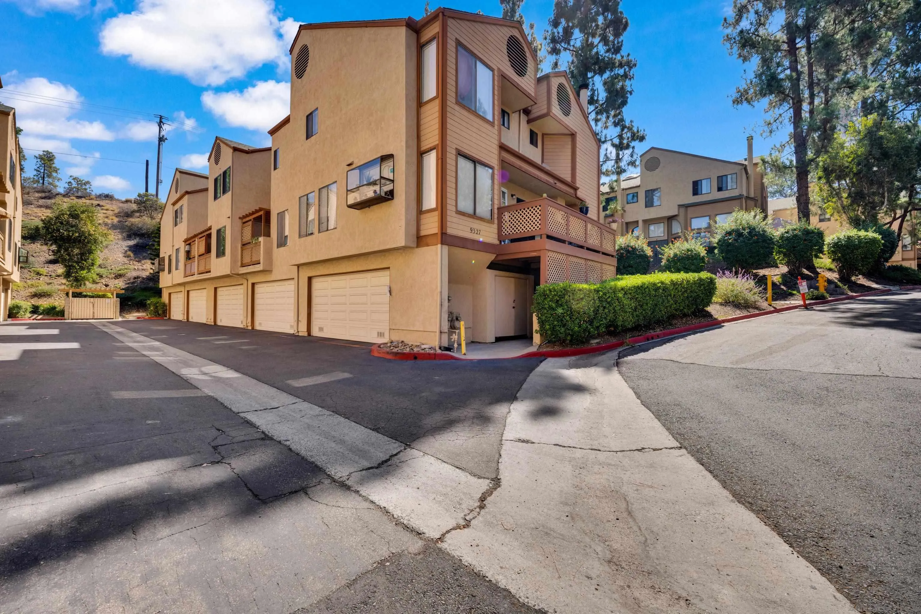Photo #31: 250035597 Listing: Photo #31