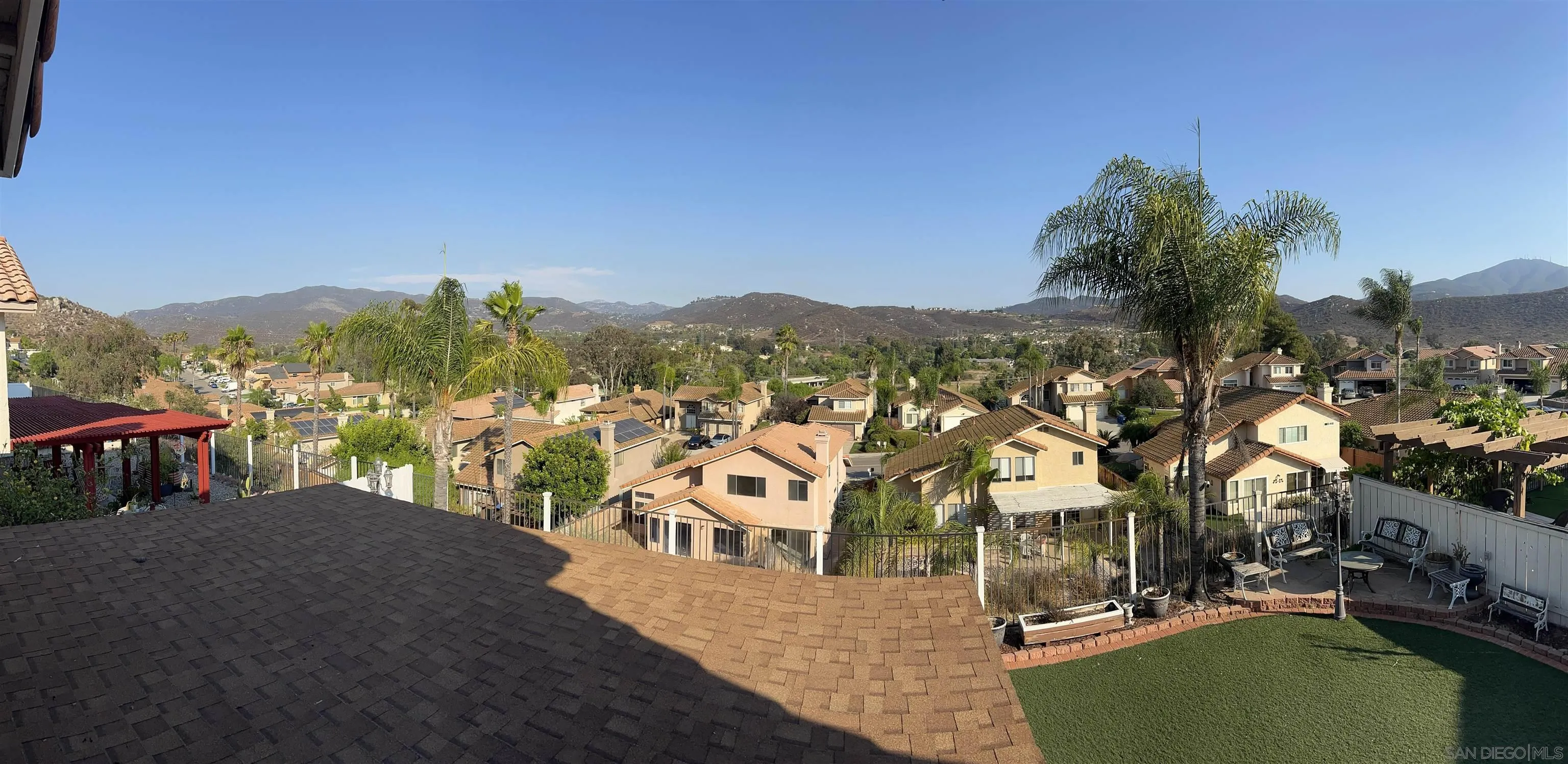 https://cdn.realtyfeed.com/cdn/127/250035601/104e3c8e6fcf3b84b6b7483228901d13.webp