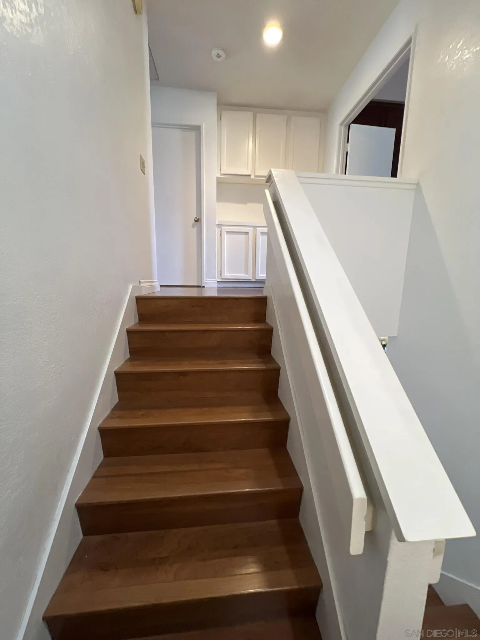 https://cdn.realtyfeed.com/cdn/127/250035601/6e6c46a39a3e4a361075f20a95149c9e.webp