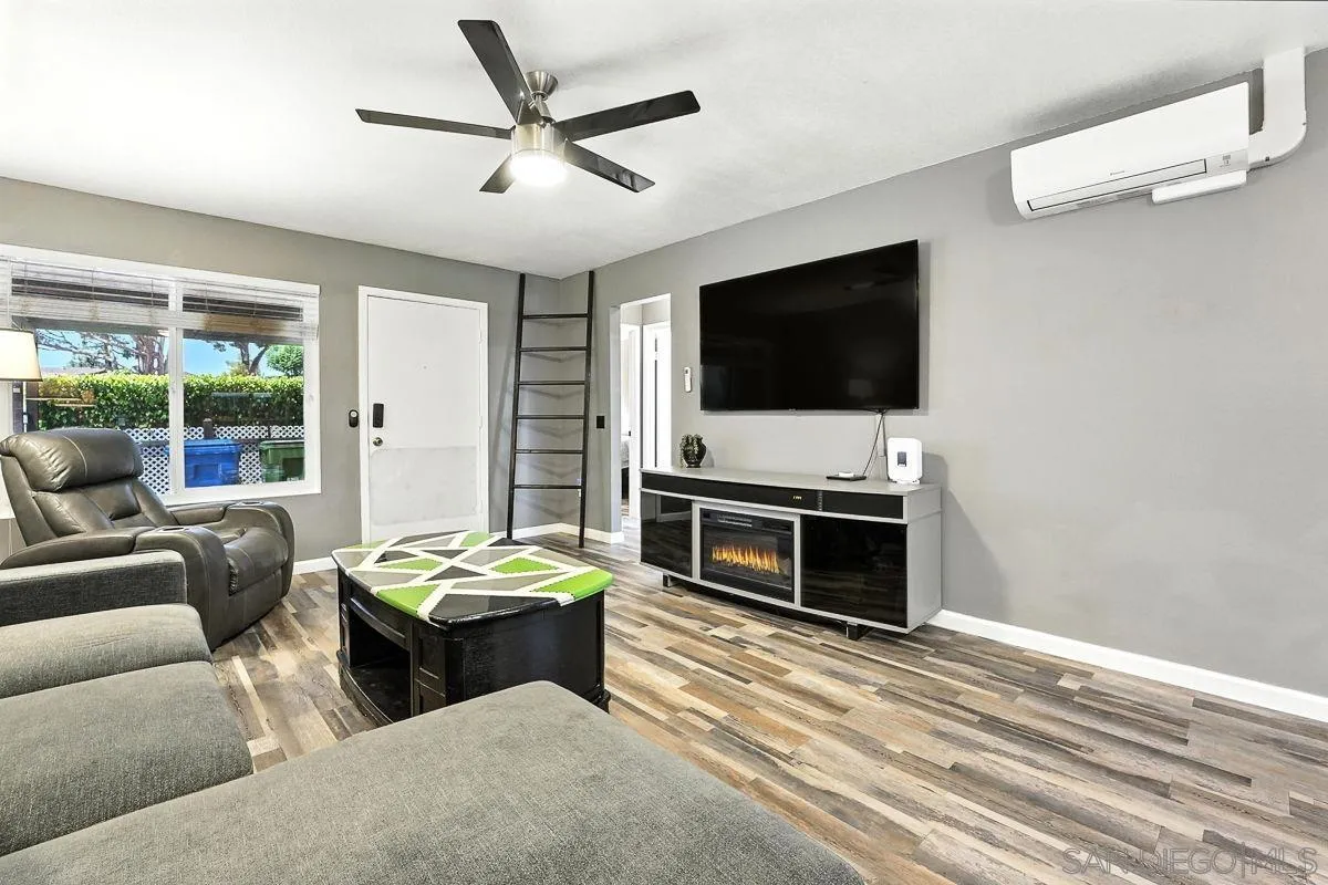 Photo #4: 250035604 Listing 