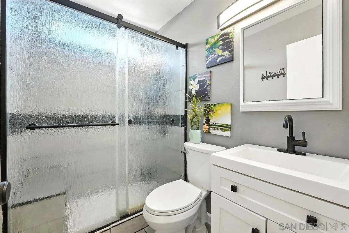 Photo #16: 250035604 Listing: Photo #16