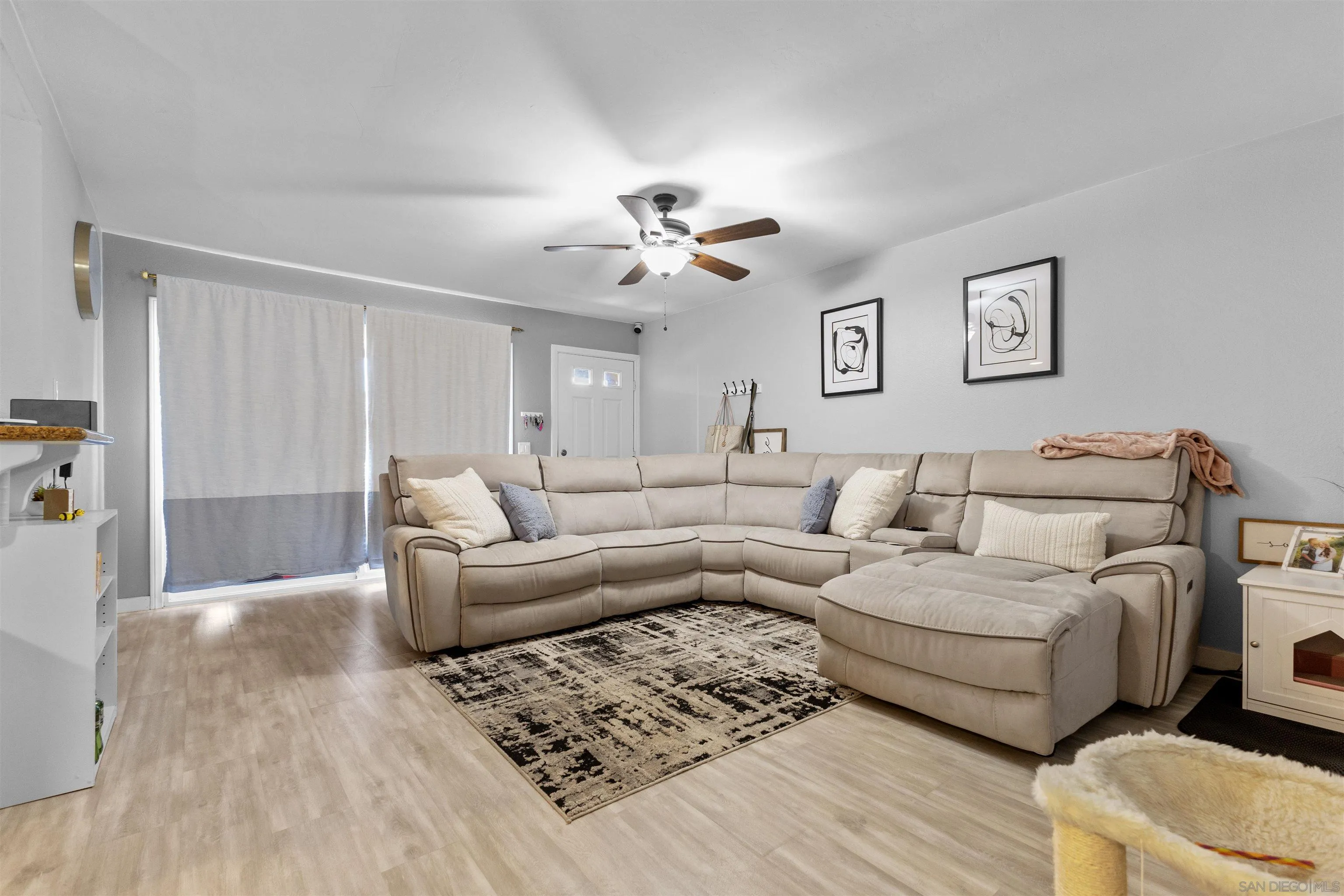 Photo #6: 250035605 Listing 