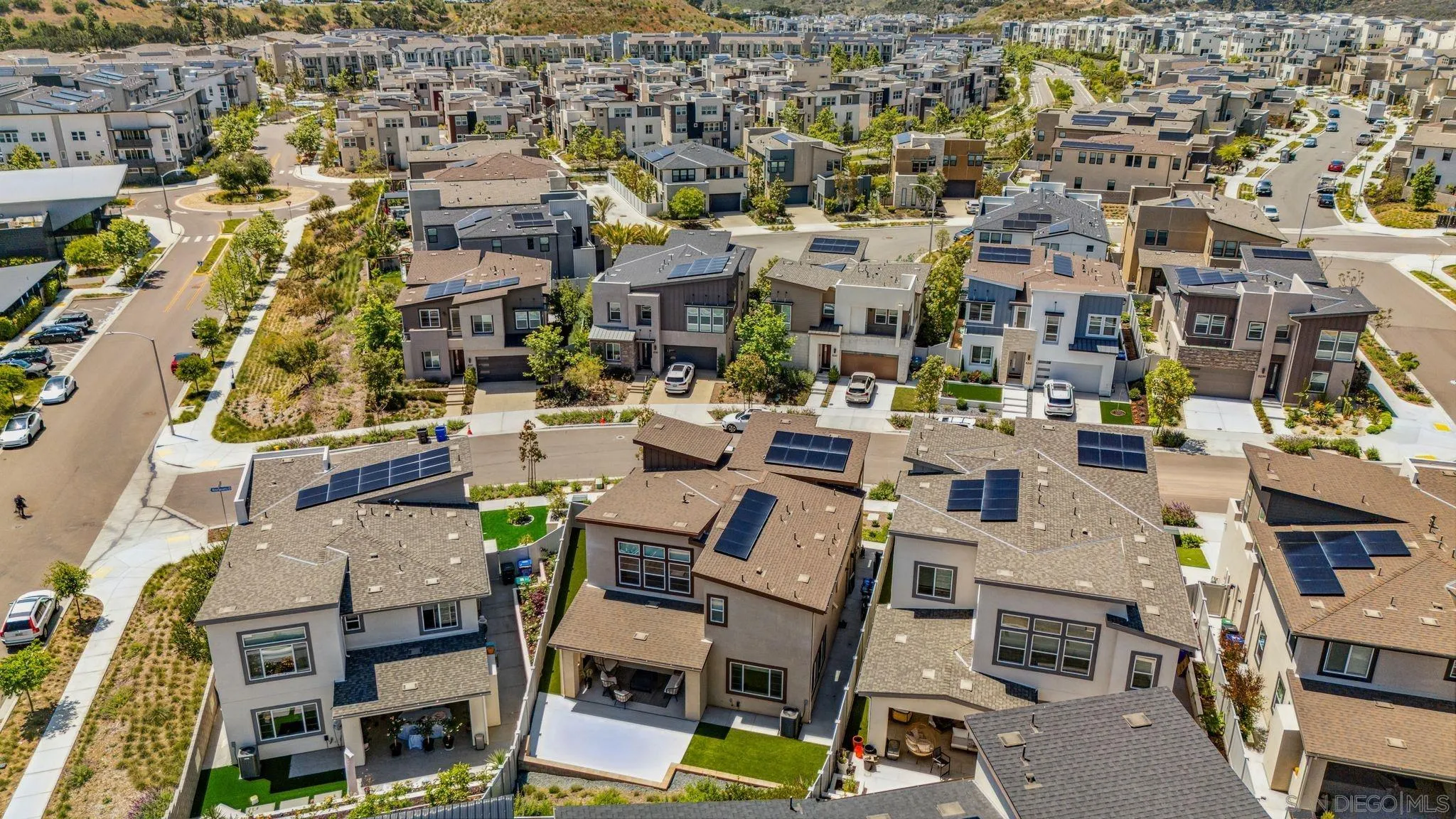 https://cdn.realtyfeed.com/cdn/127/250035606/033025f8ecc845c2d0f48c108072e649.webp