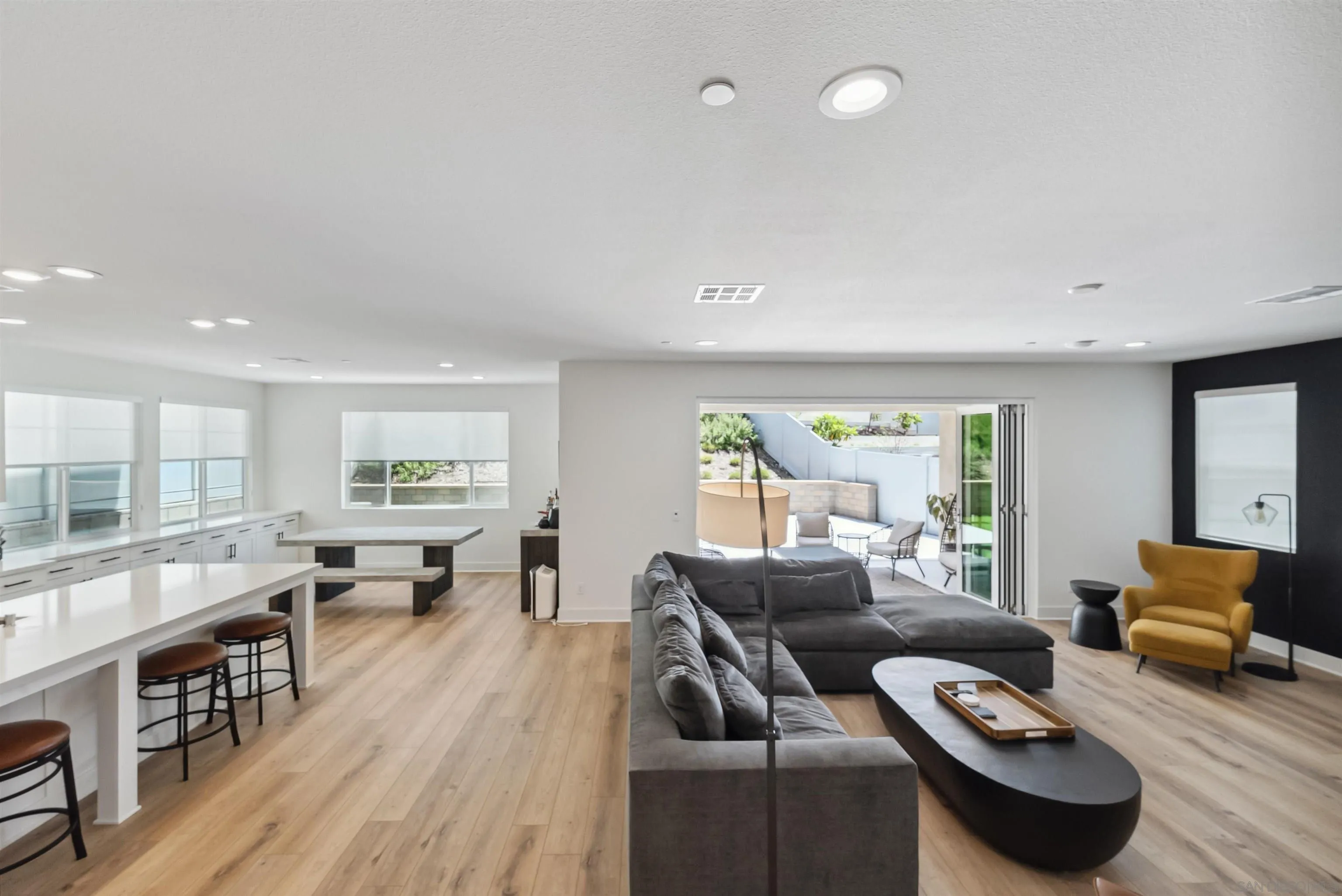 https://cdn.realtyfeed.com/cdn/127/250035606/bc635c7a82a3f3714e0f05e96c39ad45.webp