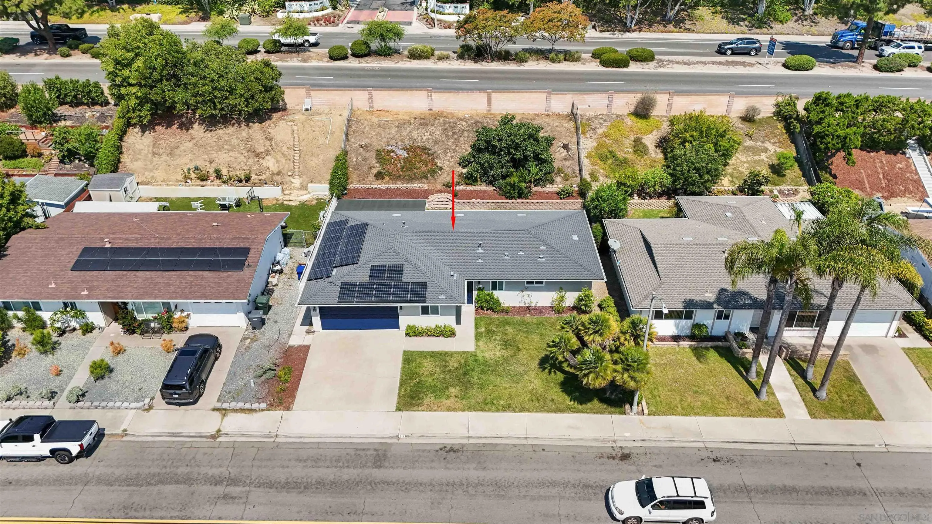 https://cdn.realtyfeed.com/cdn/127/250035616/4c0c1e338f0612a1d8e18ad7d5d6a834.webp