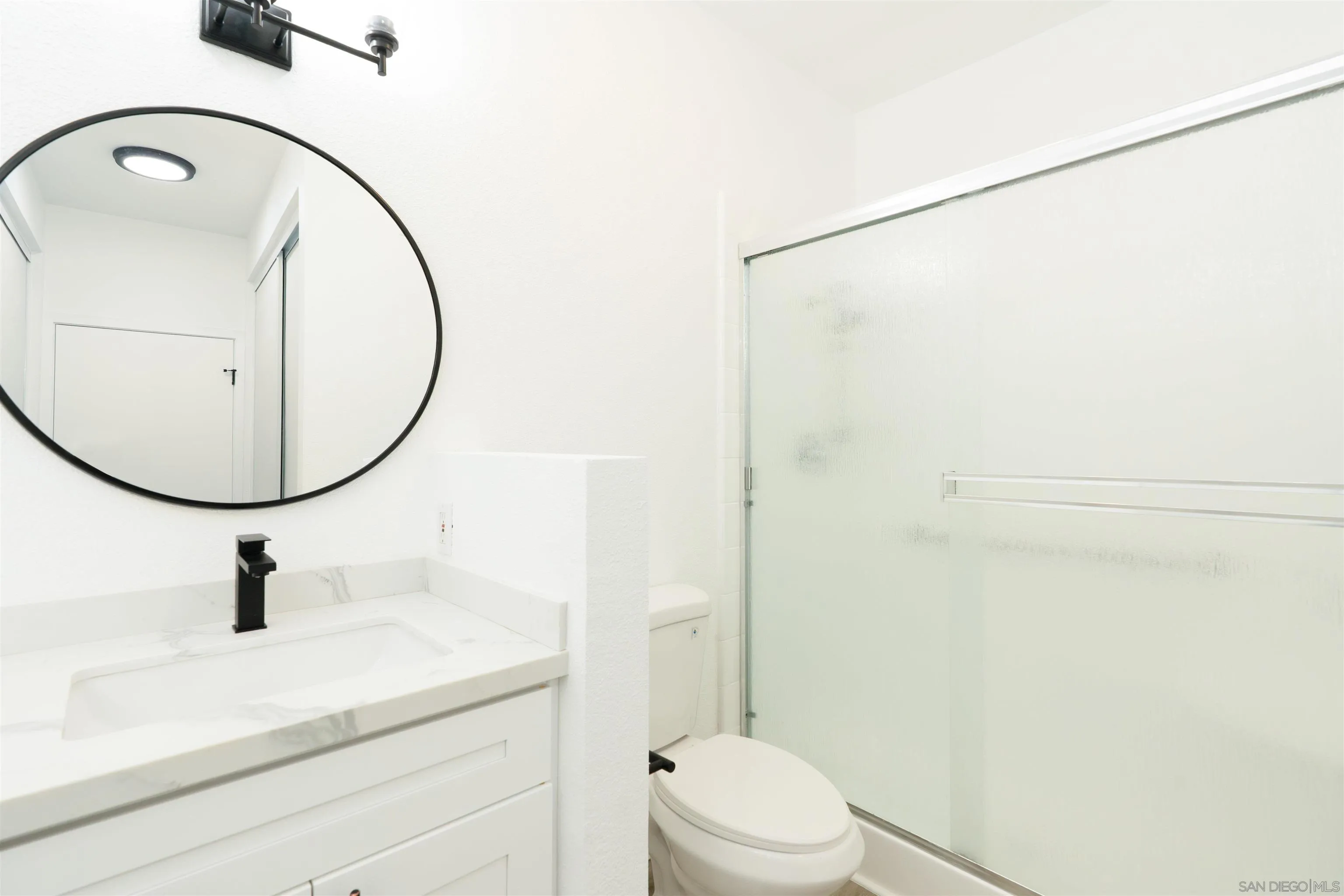 Photo #21: 250035624 Listing: Photo #21