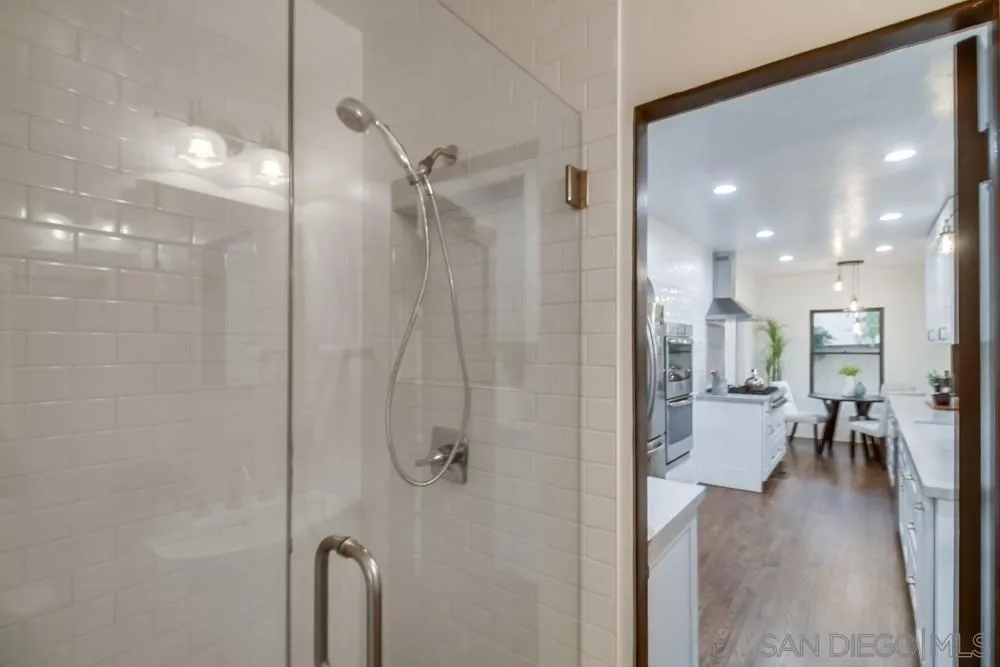 https://cdn.realtyfeed.com/cdn/127/250035625/c2dcdf28d08cff4bc97da1237f69e7f2.webp