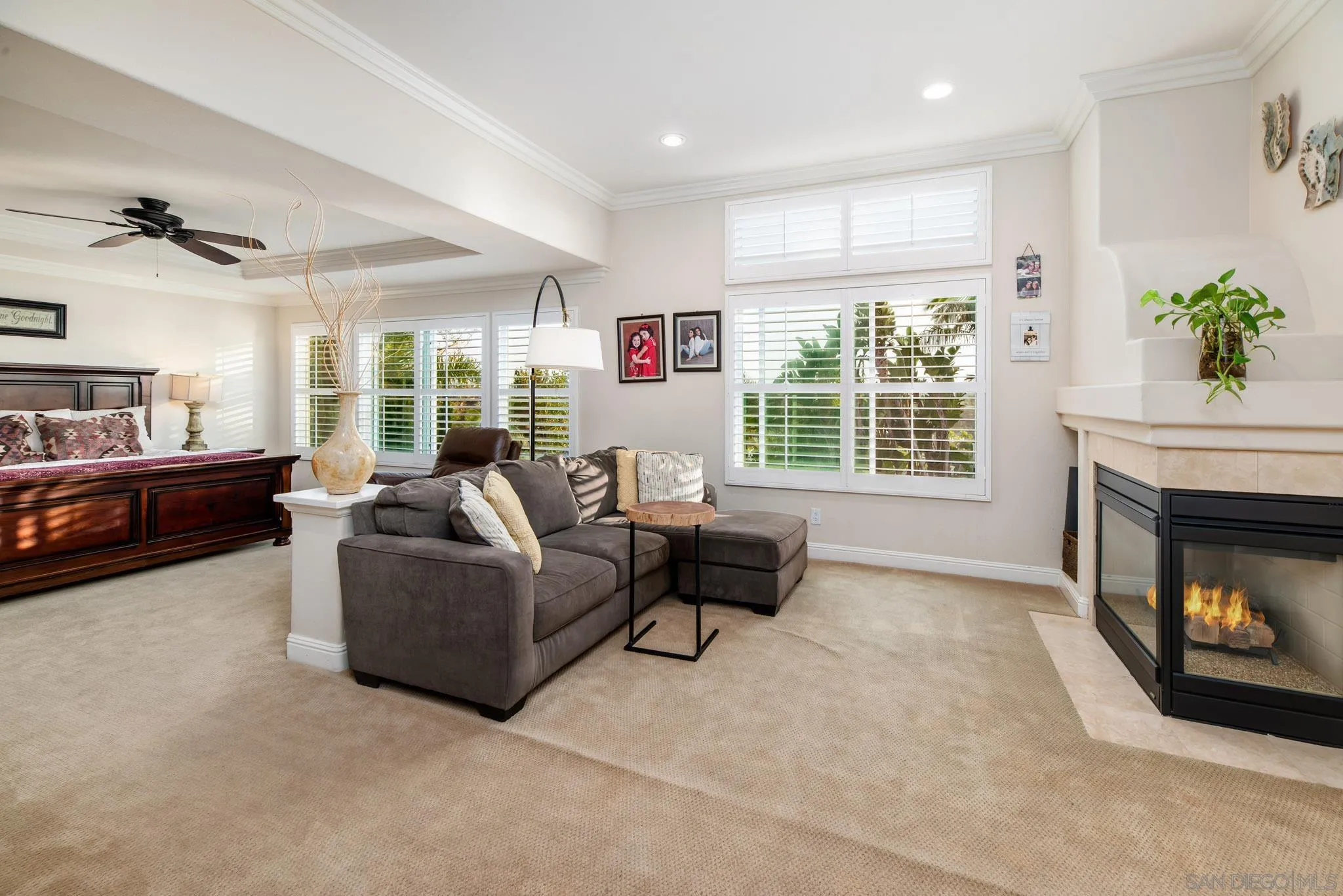 https://cdn.realtyfeed.com/cdn/127/250035631/4d28b4b9822e3b64ed77e092b1e116f8.webp