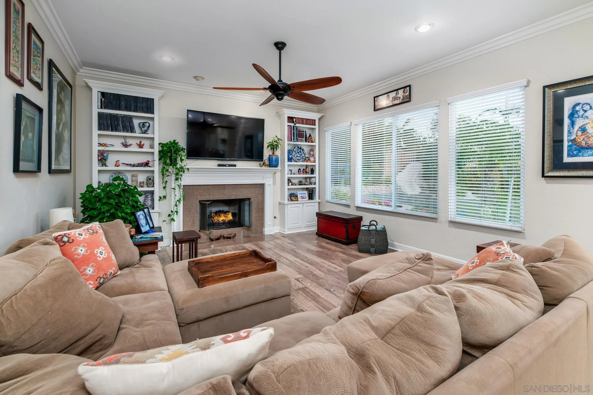 https://cdn.realtyfeed.com/cdn/127/250035631/c835d662830ffcc1fdb0e44ae52f0a3a.webp
