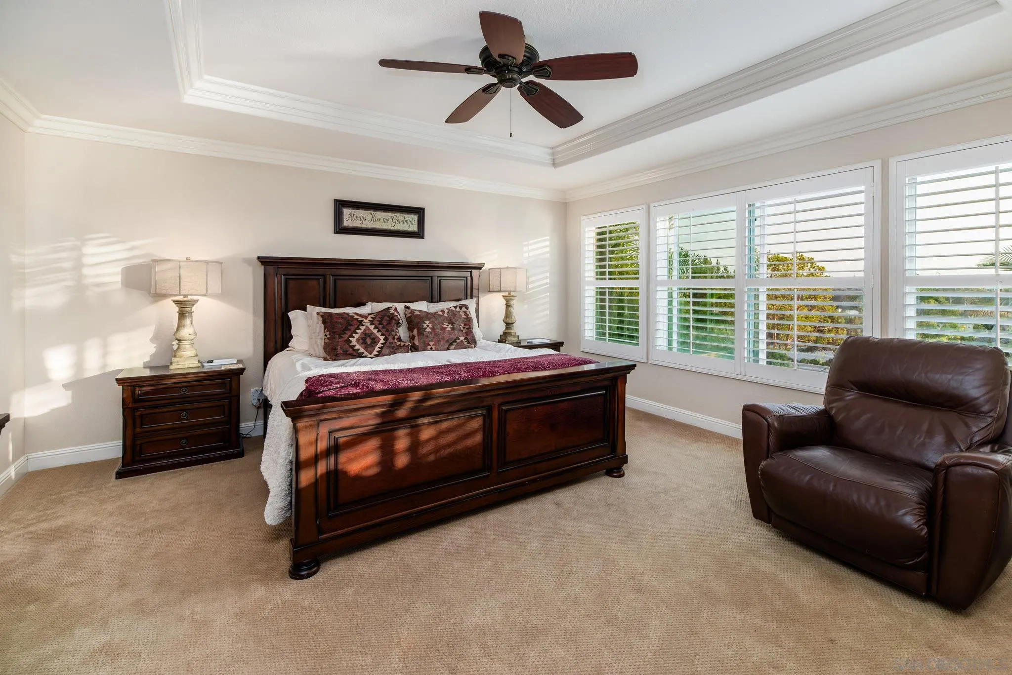 https://cdn.realtyfeed.com/cdn/127/250035631/f0602fce058064464041866b11ccf24c.webp