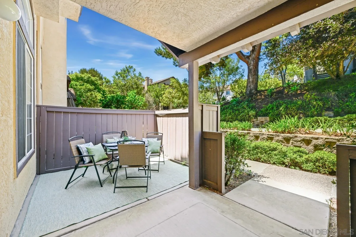 Photo #12: 250035632 Listing: Photo #12