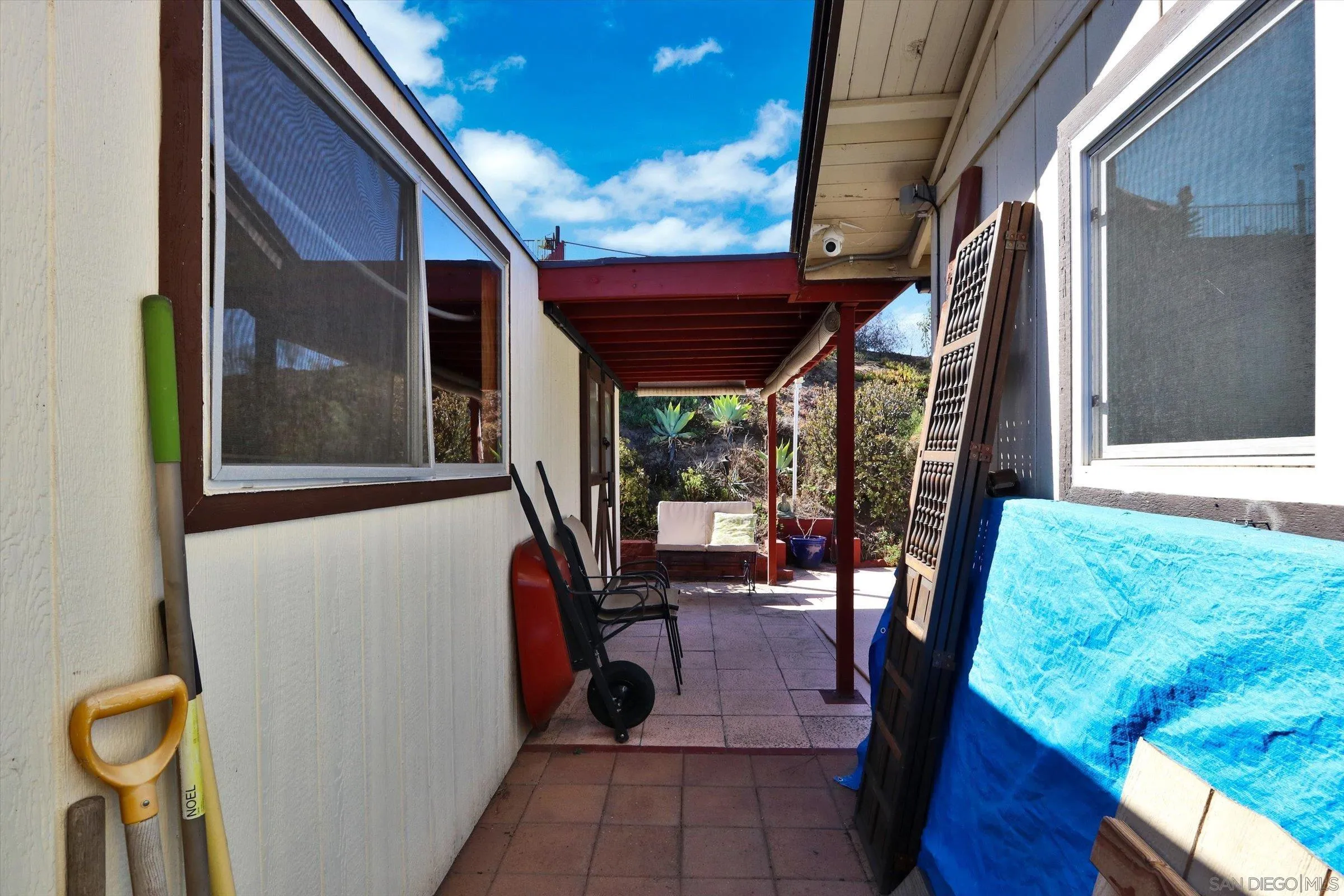 https://cdn.realtyfeed.com/cdn/127/250035647/0fadfb2fd4147b964de66a9f6ce49559.webp