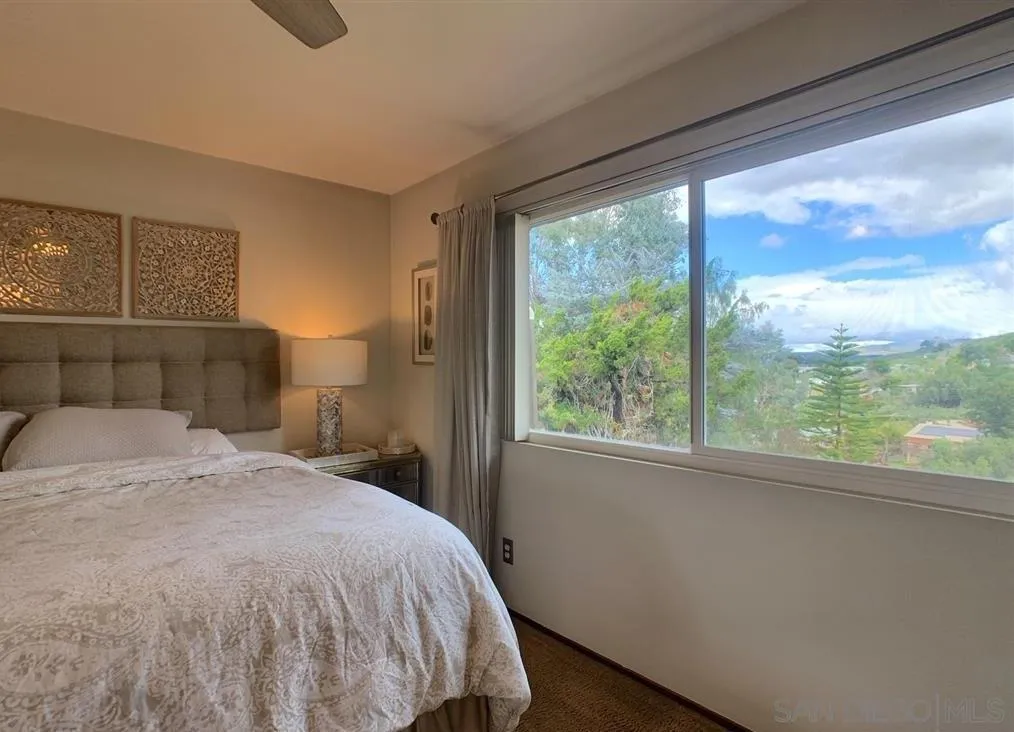 https://cdn.realtyfeed.com/cdn/127/250035647/4f896ac1ae4fd7a16b8b67662e010ef5.webp