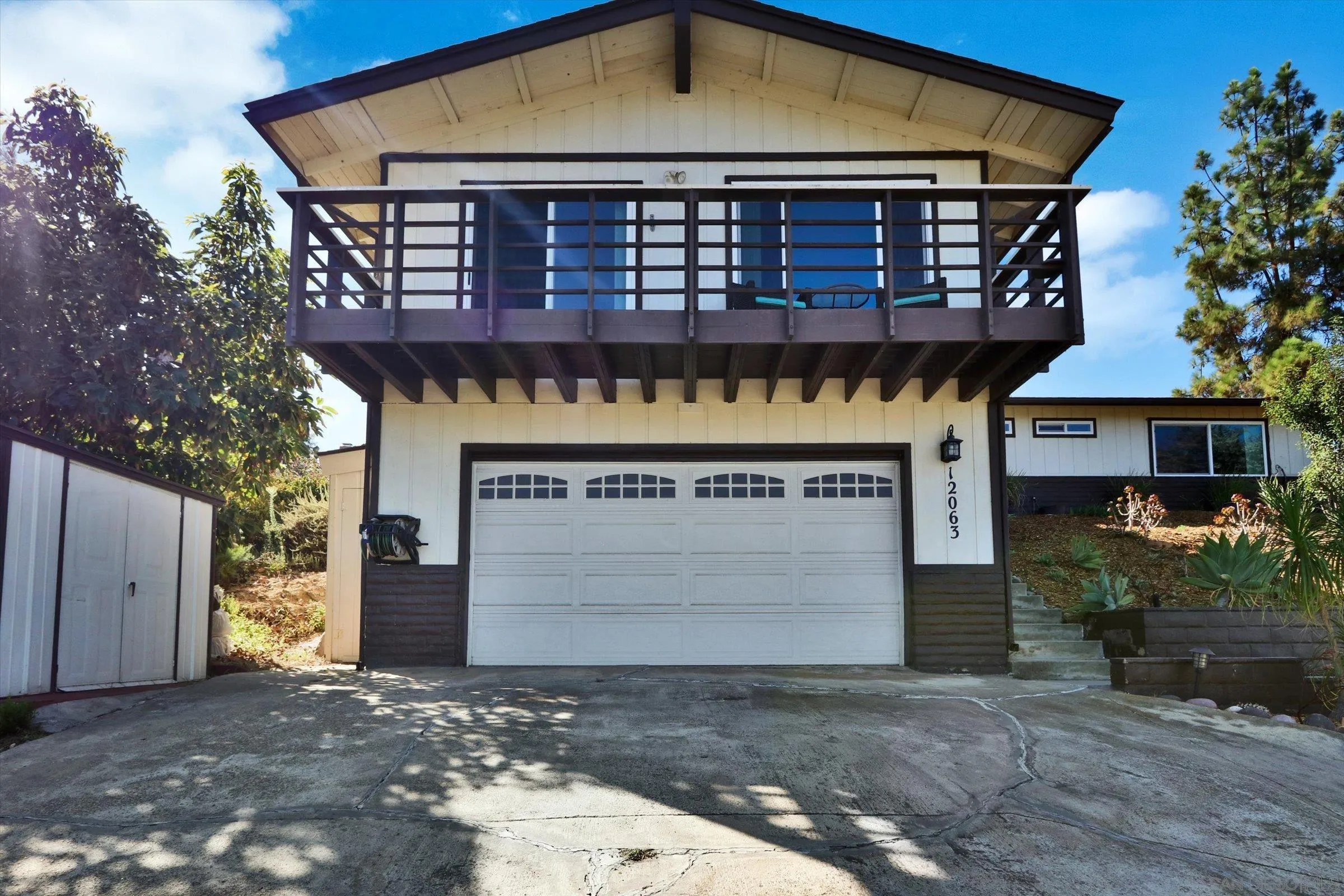 https://cdn.realtyfeed.com/cdn/127/250035647/f8c52c16bcacf01d0c873fc1a24dfe0f.webp
