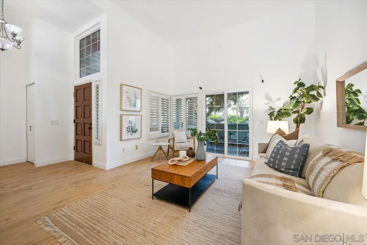 Photo #6: 250035649 Listing 