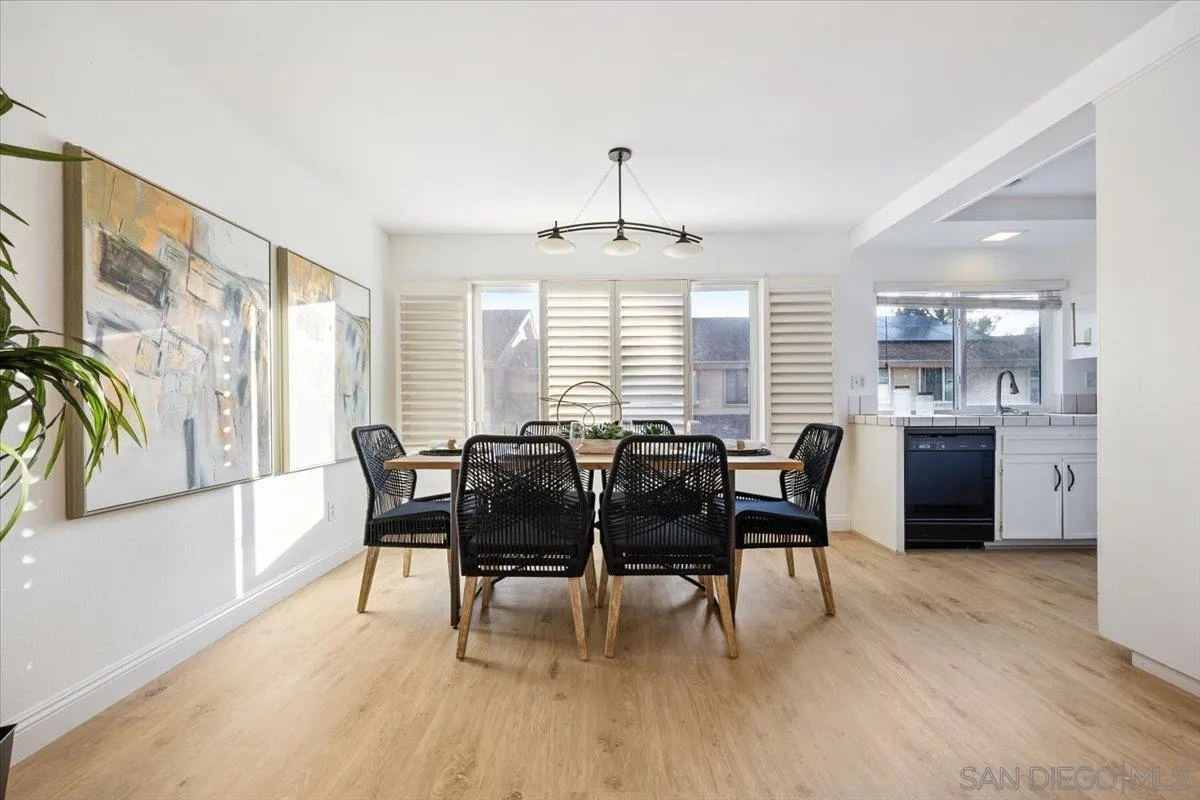 Photo #11: 250035649 Listing: Photo #11