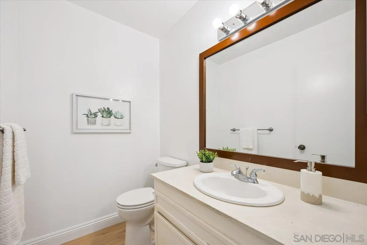Photo #18: 250035649 Listing: Photo #18