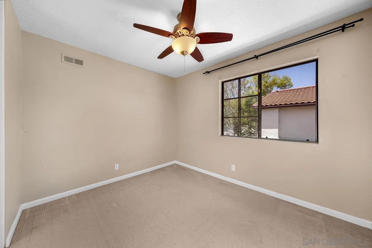 Photo #19: 250035654 Listing: Photo #19