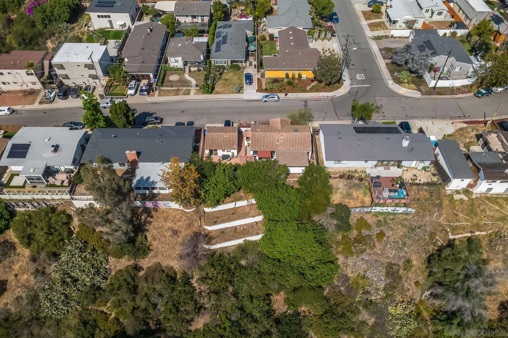 https://cdn.realtyfeed.com/cdn/127/250035655/4913e6e711c1d7057d56971c0e188a0c.webp