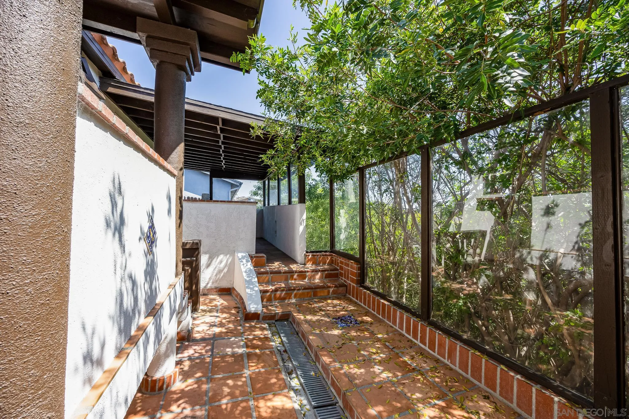 https://cdn.realtyfeed.com/cdn/127/250035655/5c8e3d8676b4fd9bf7a0cc542444e314.webp