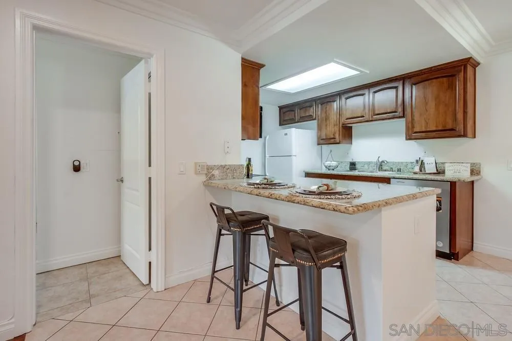 Photo #7: 250035669 Listing: Photo #7