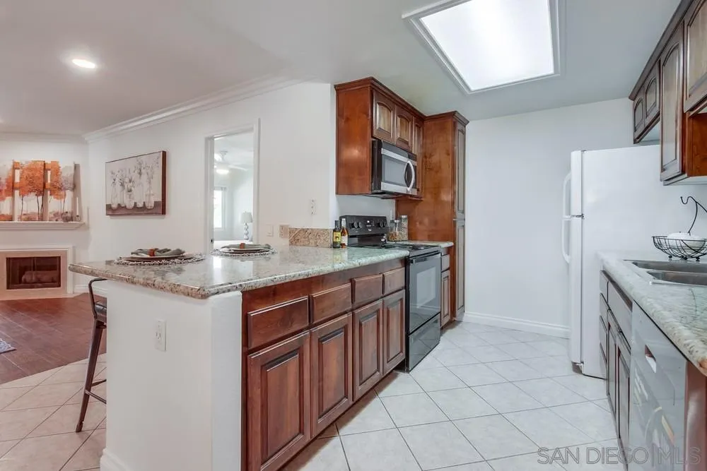 Photo #8: 250035669 Listing: Photo #8