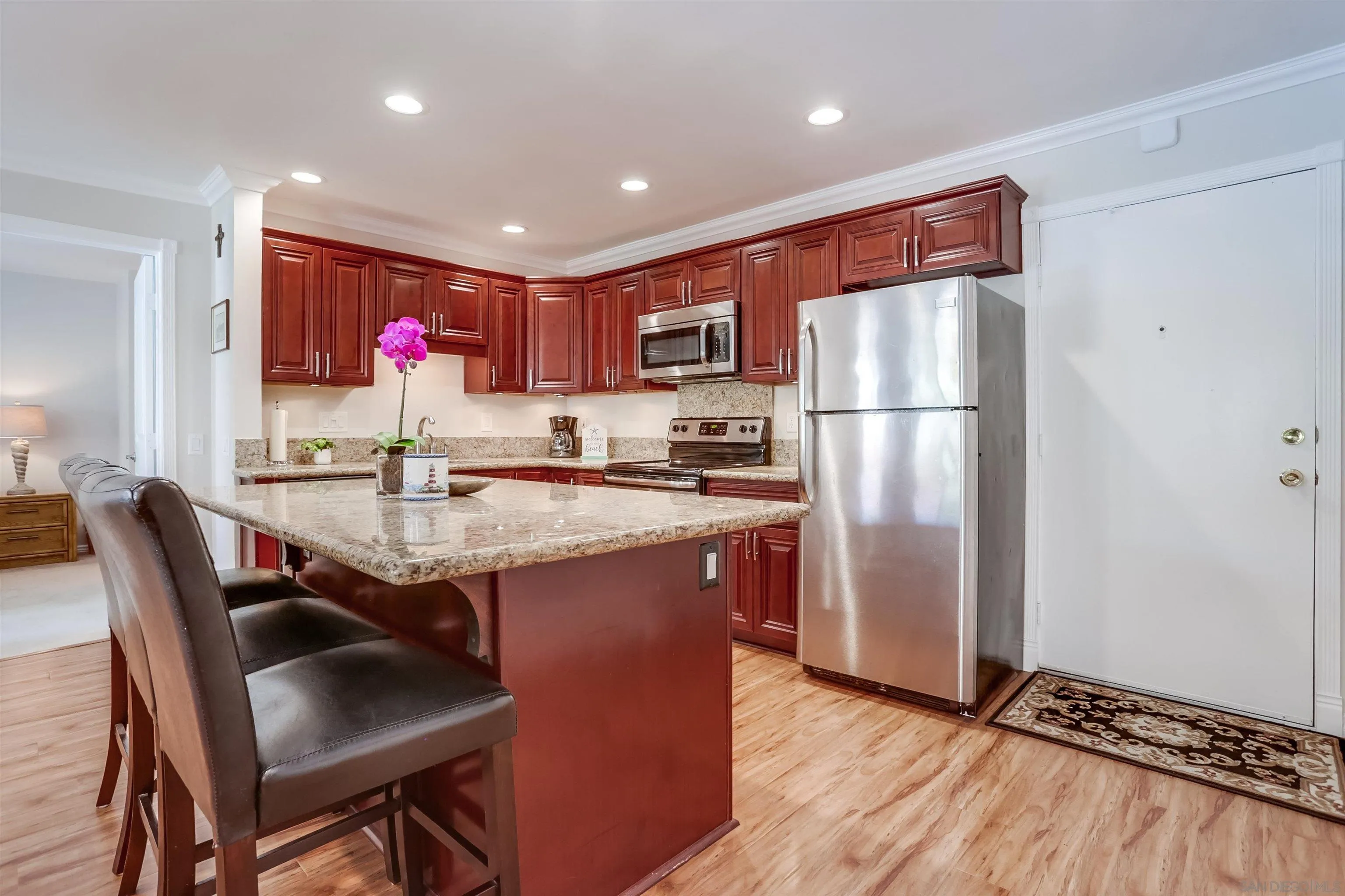 Photo #5: 250035675 Listing 