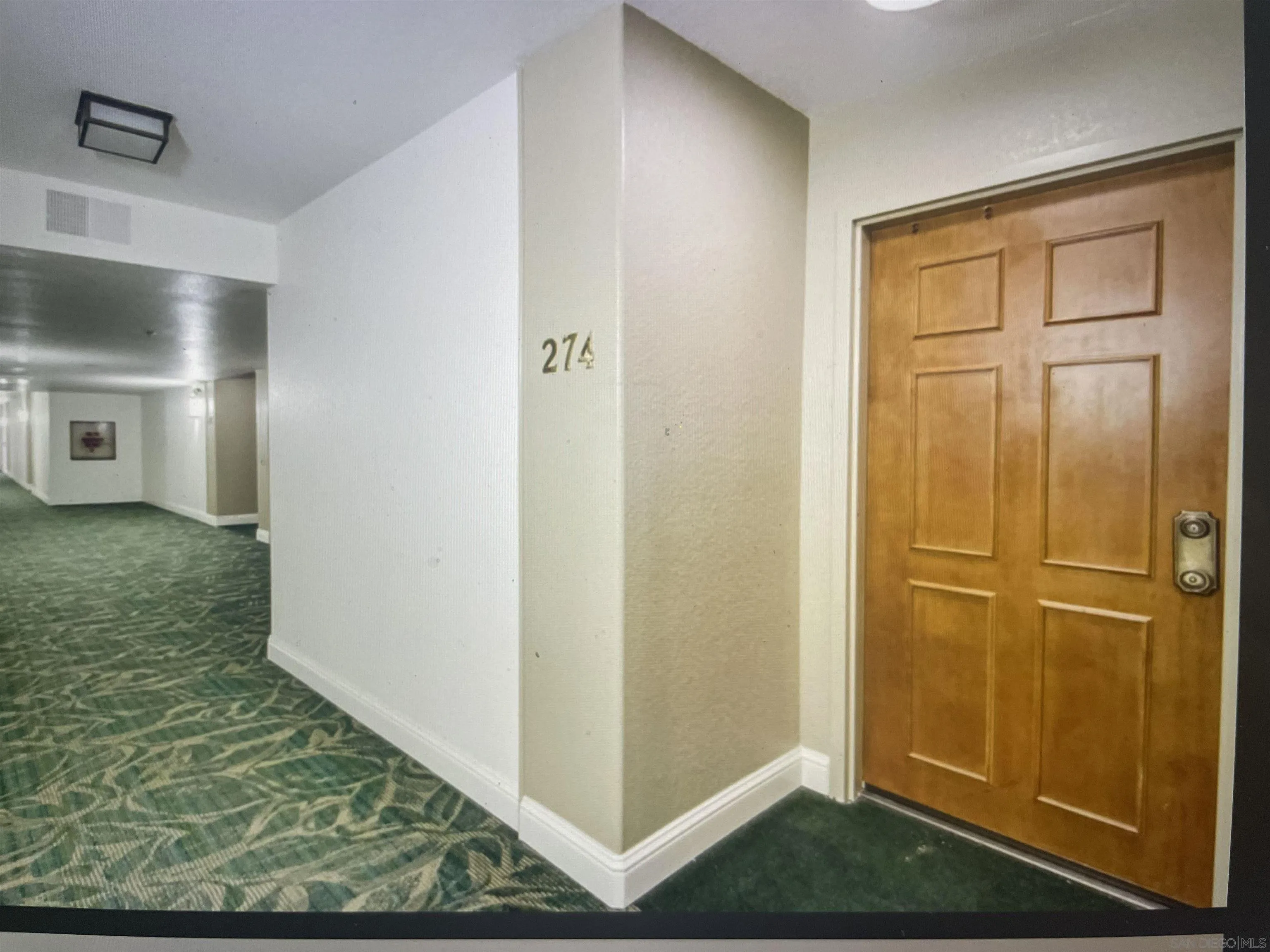 Photo #3: 250035686 Listing 