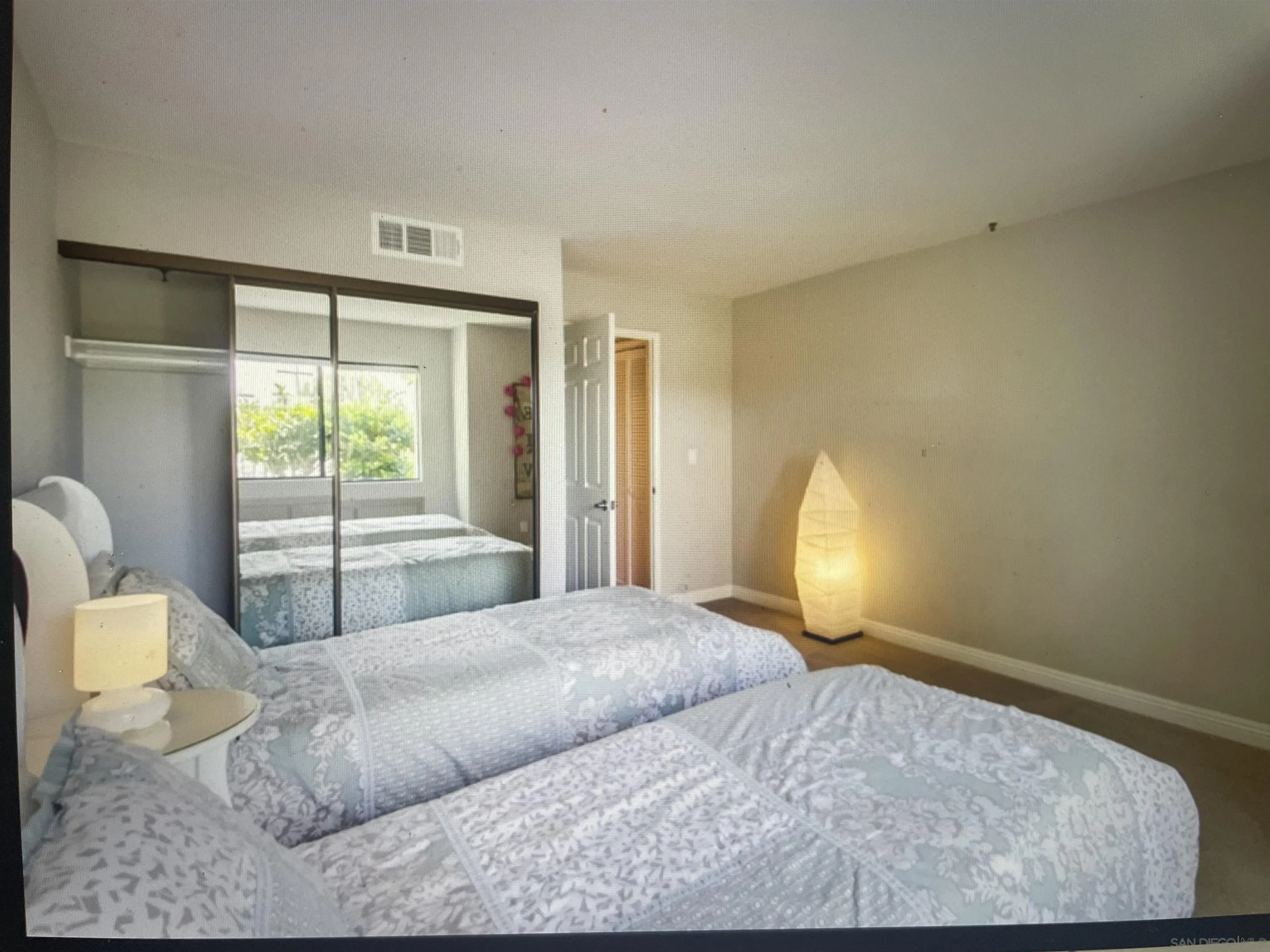Photo #12: 250035686 Listing: Photo #12