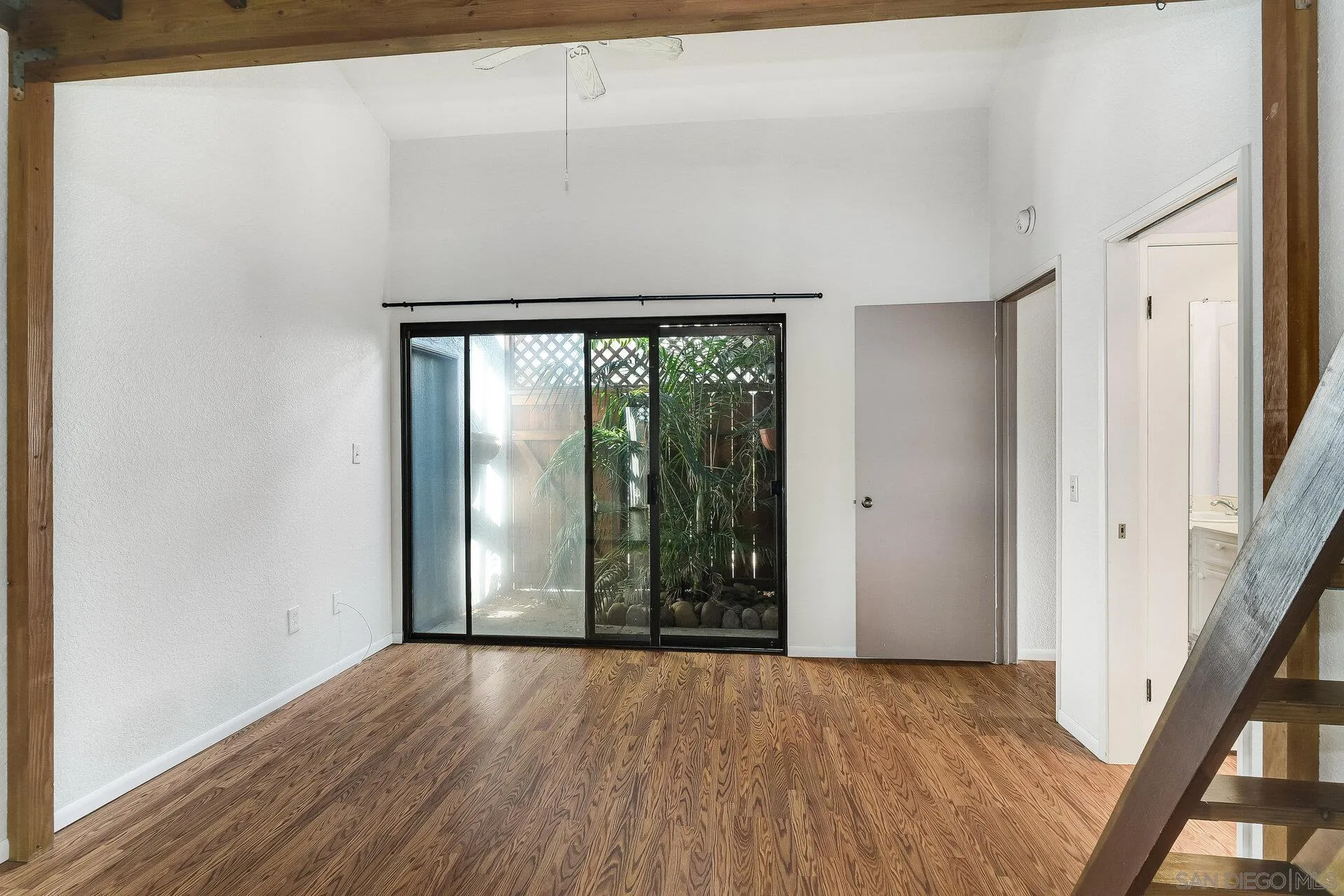 Photo #15: 250035691 Listing: Photo #15