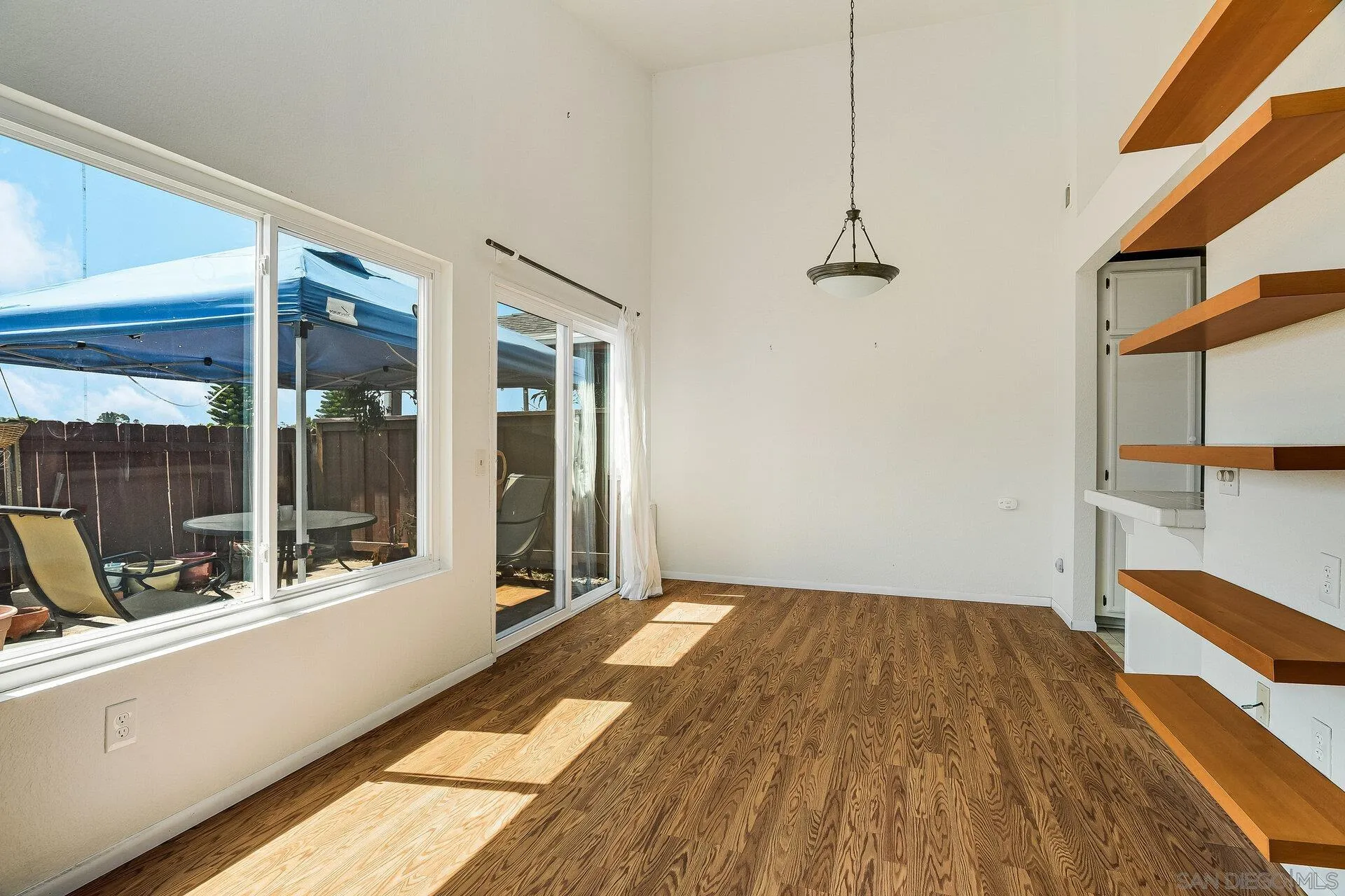 Photo #7: 250035691 Listing: Photo #7