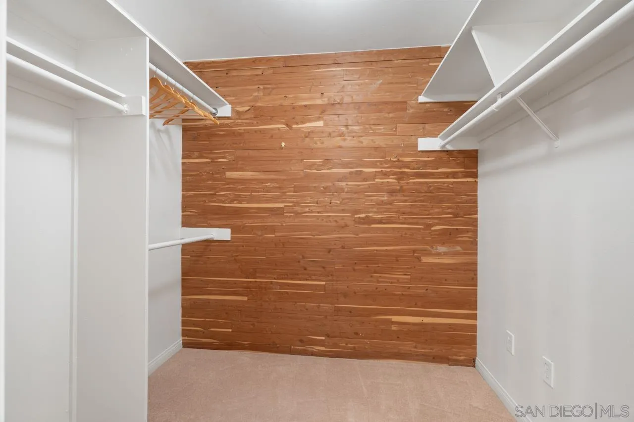 Photo #16: 250035693 Listing: Photo #16