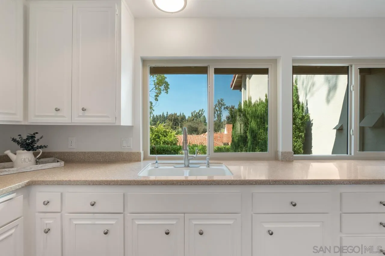 Photo #9: 250035693 Listing: Photo #9