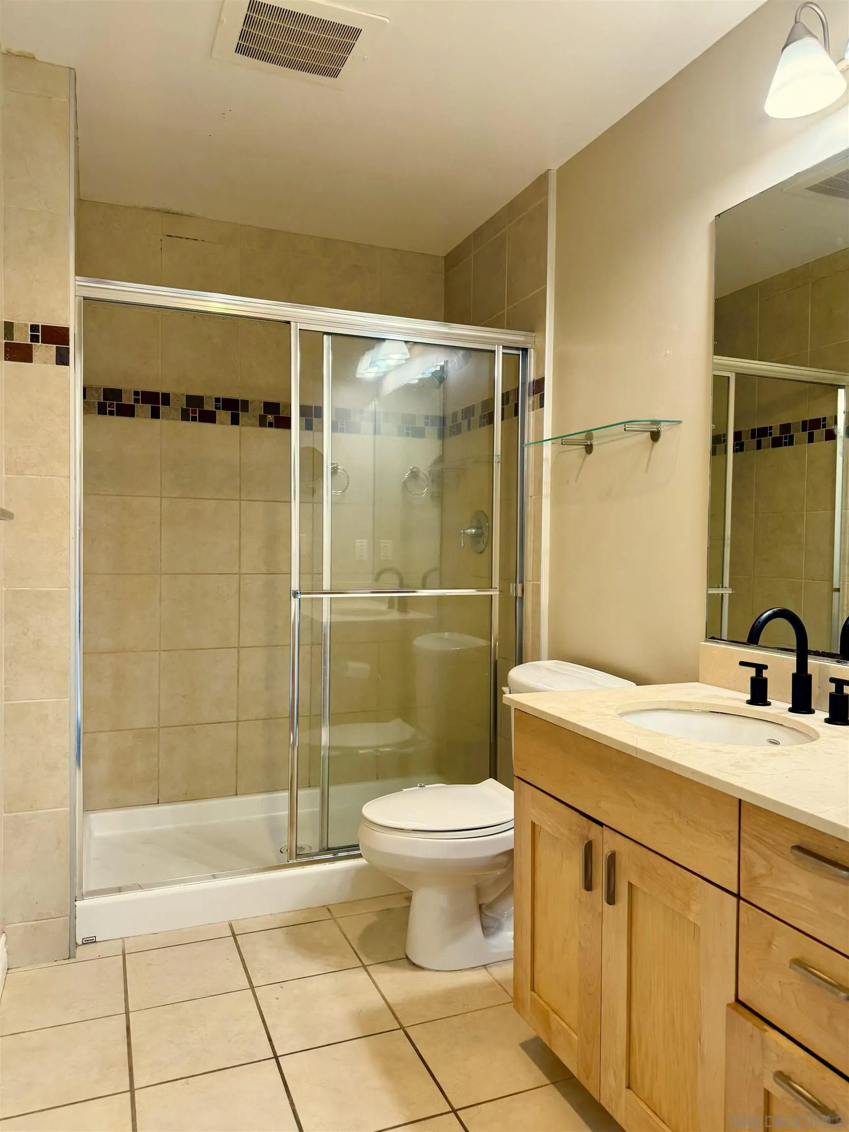 Photo #9: 250035694 Listing: Photo #9