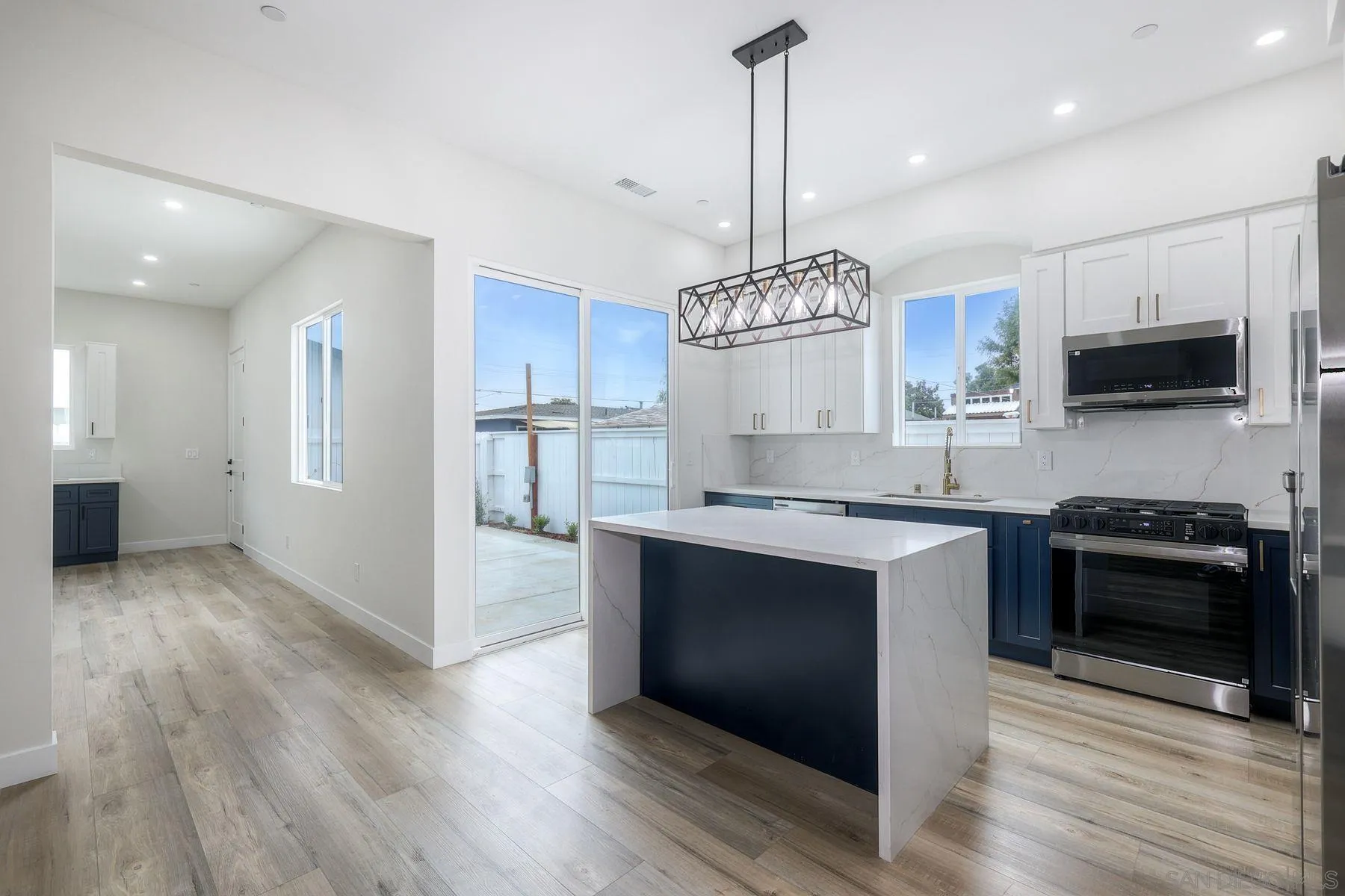 Photo #5: 250035695 Listing 