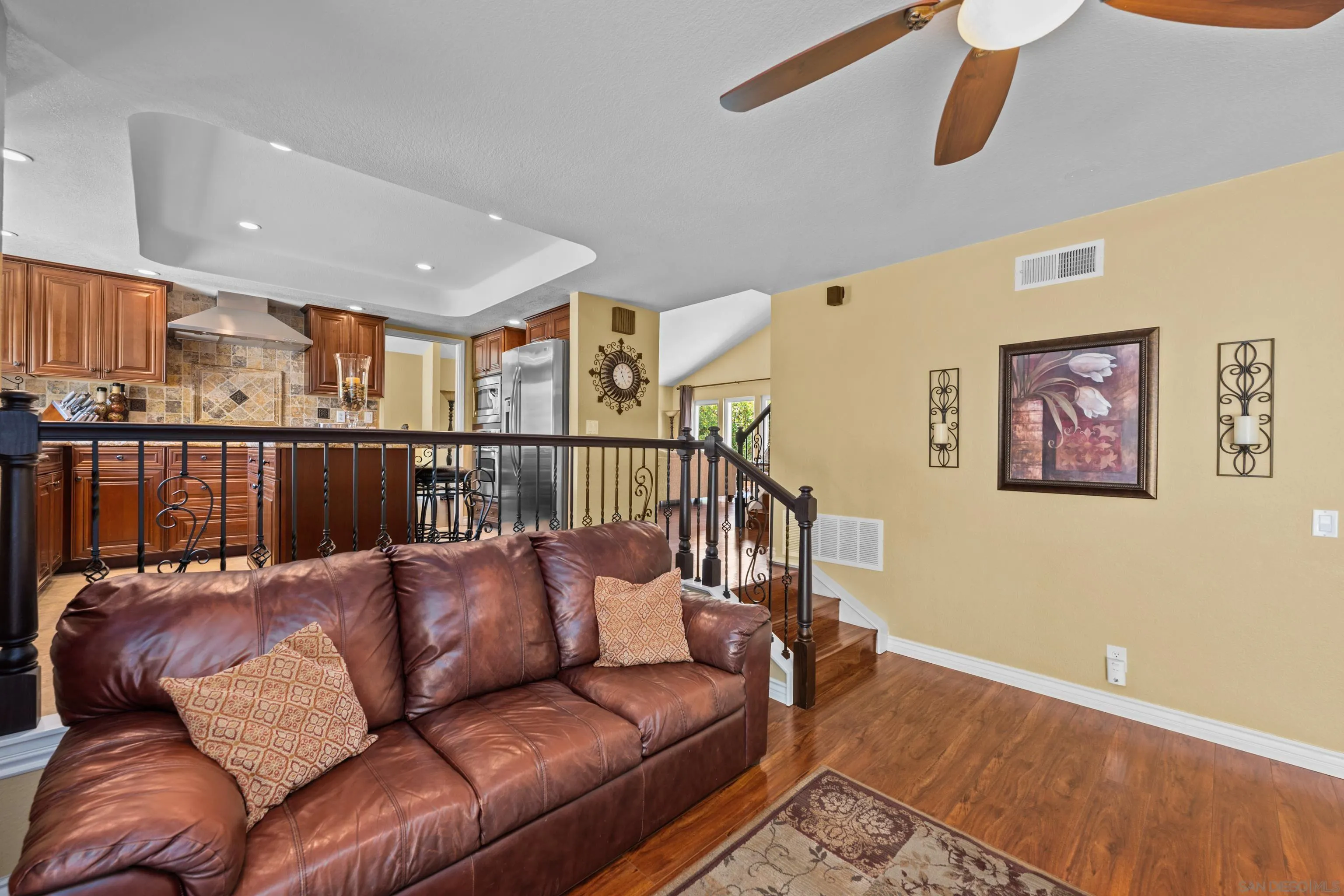 https://cdn.realtyfeed.com/cdn/127/250035700/4f8630cc9292b11b16c1c048e2de817b.webp