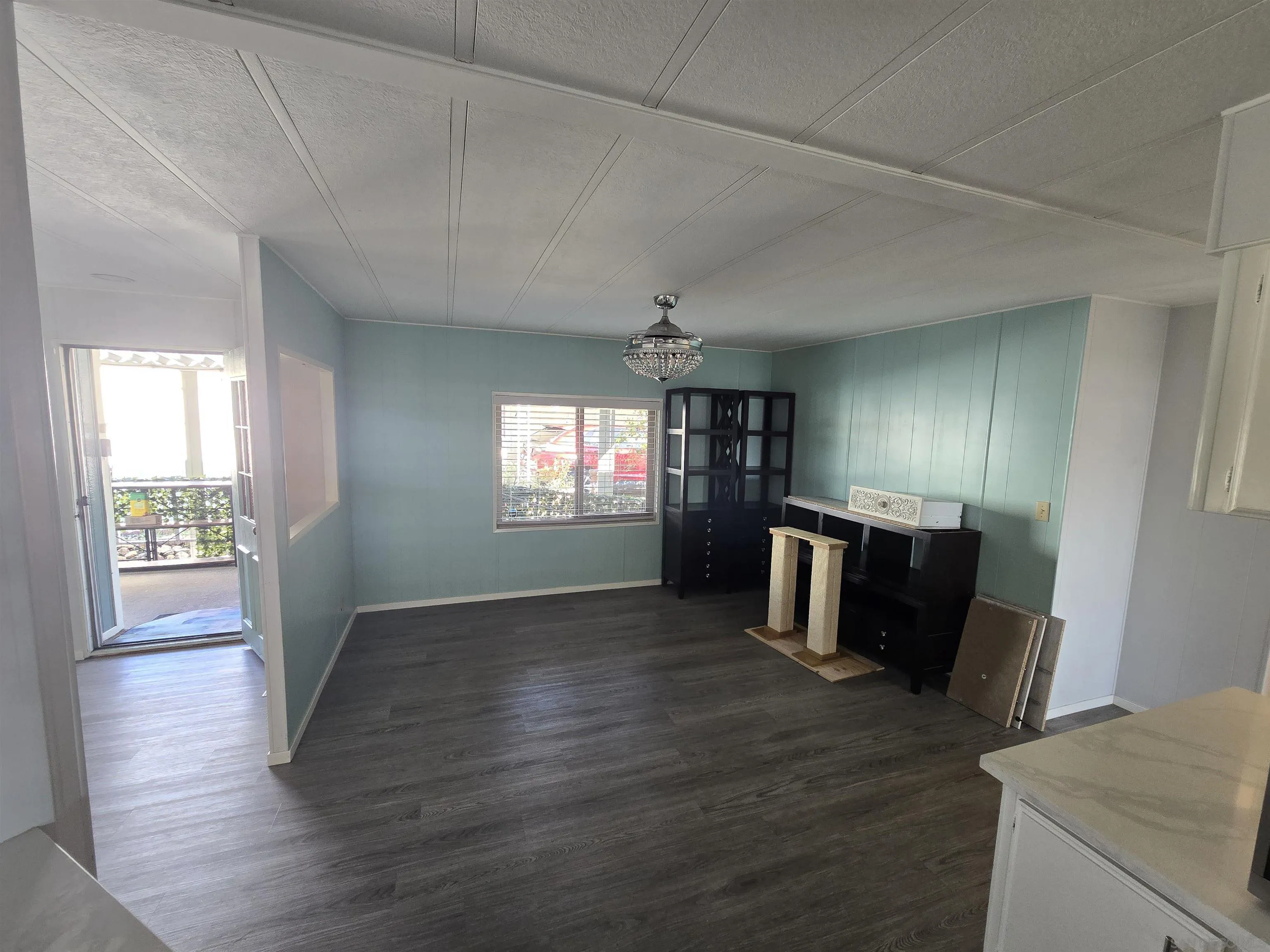 https://cdn.realtyfeed.com/cdn/127/250035703/30a6e838590dfdf789fa348489aa54da.webp