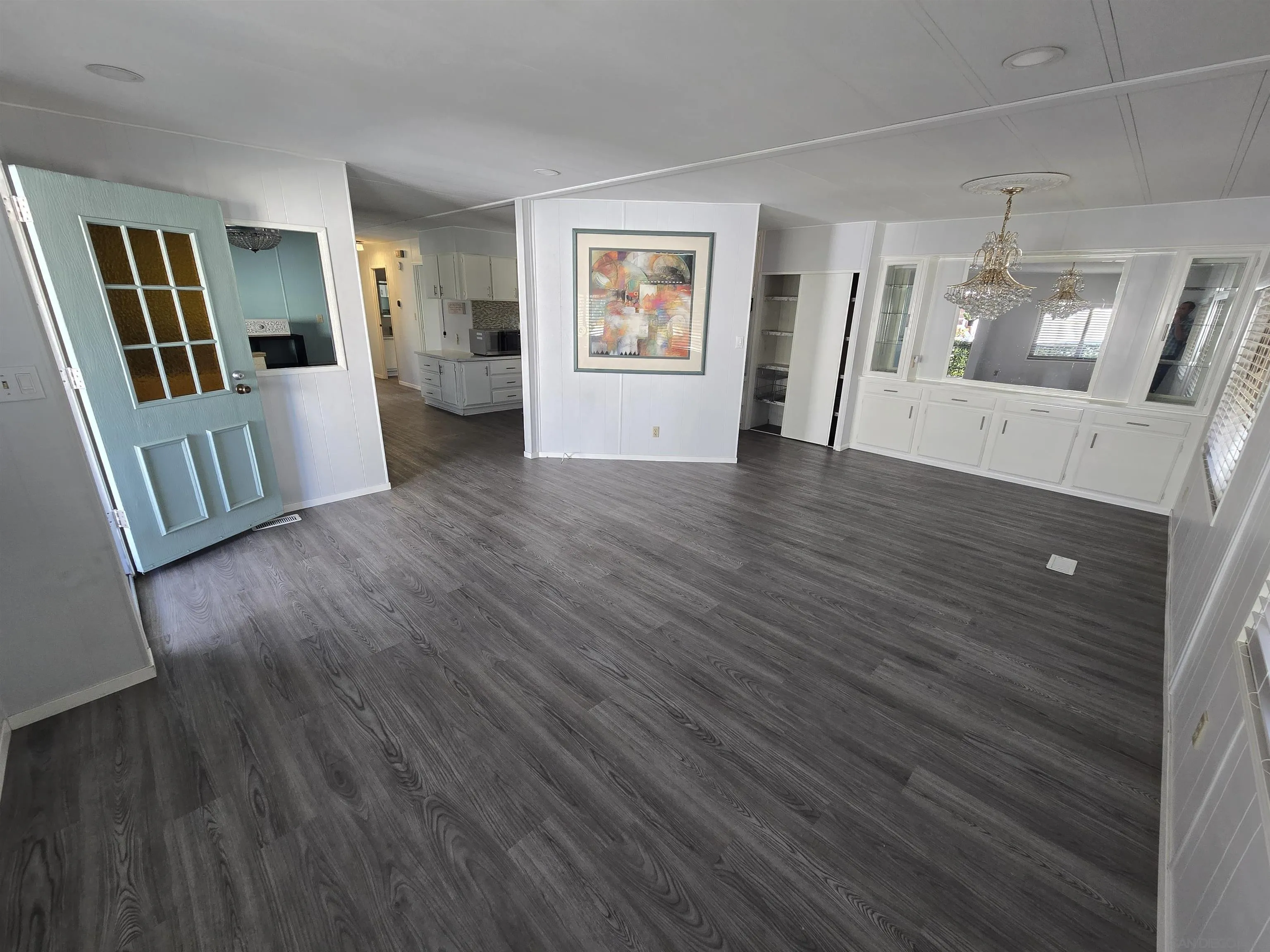 https://cdn.realtyfeed.com/cdn/127/250035703/5d1d148272190994b6c6717581afd4d3.webp