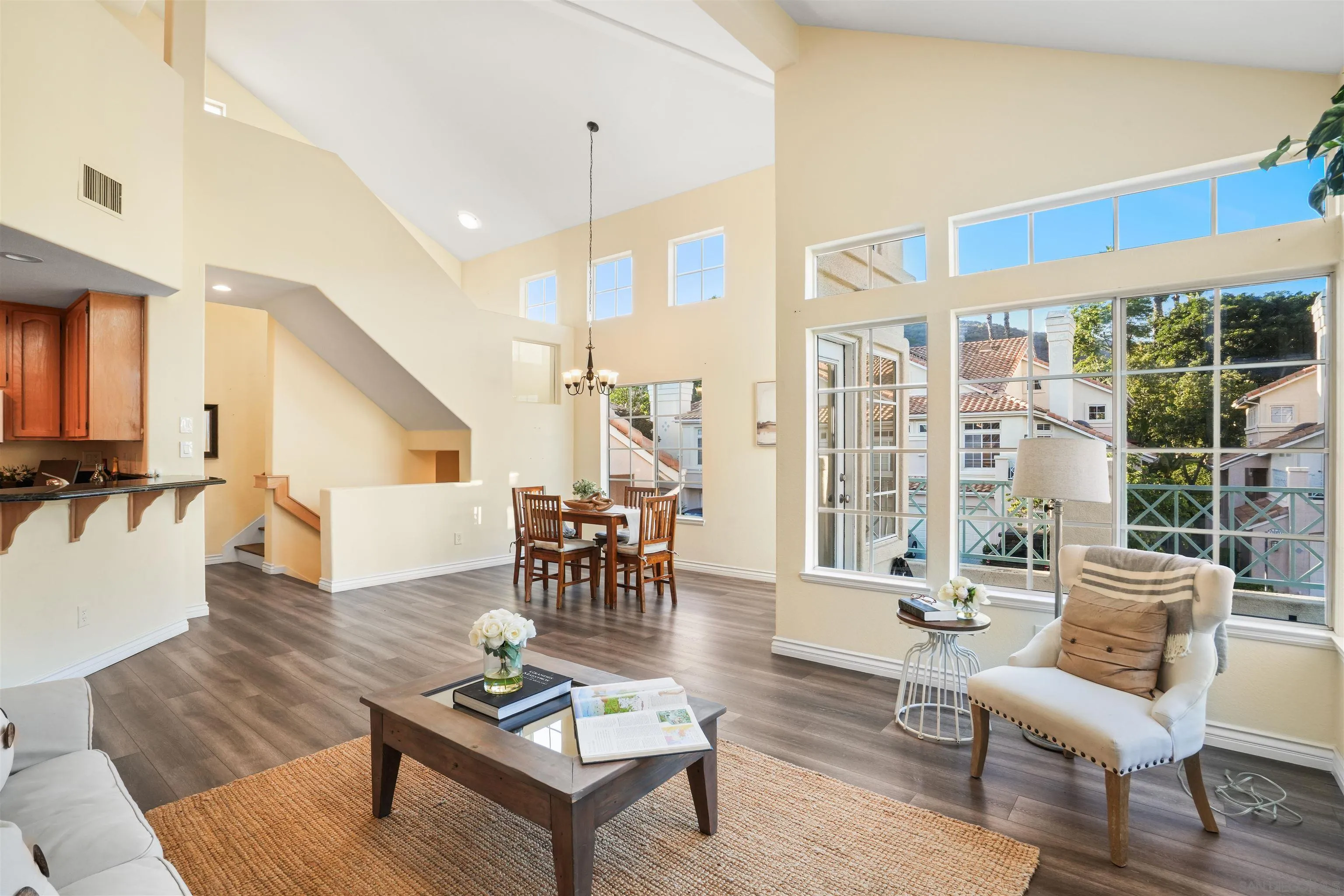 Photo #6: 250035704 Listing 