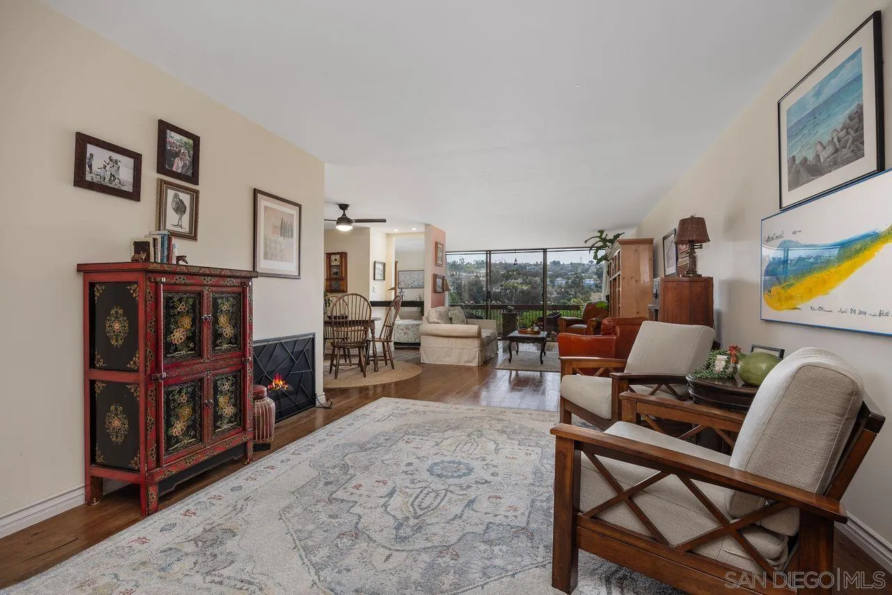 Photo #8: 250035705 Listing: Photo #8