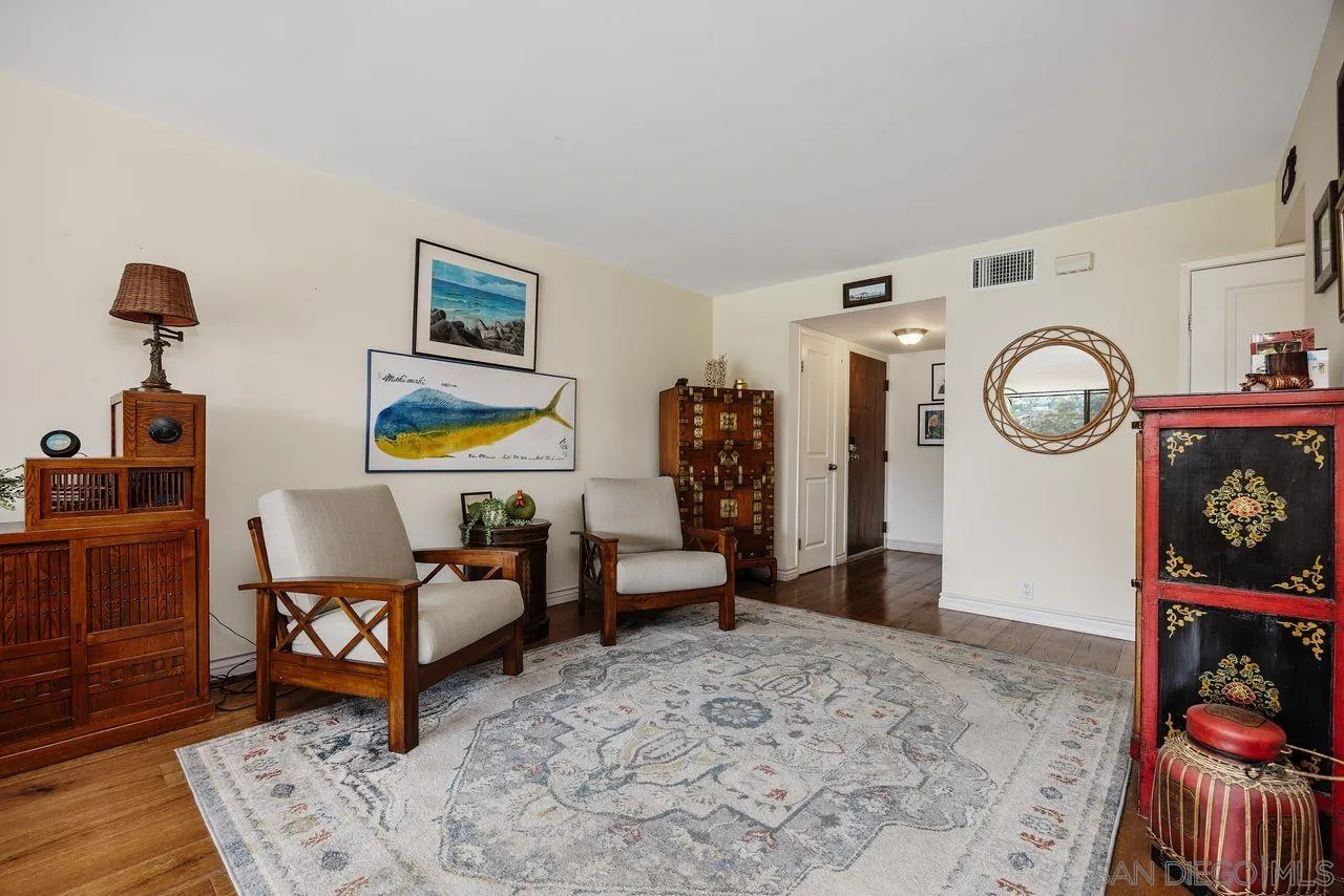 Photo #6: 250035705 Listing 